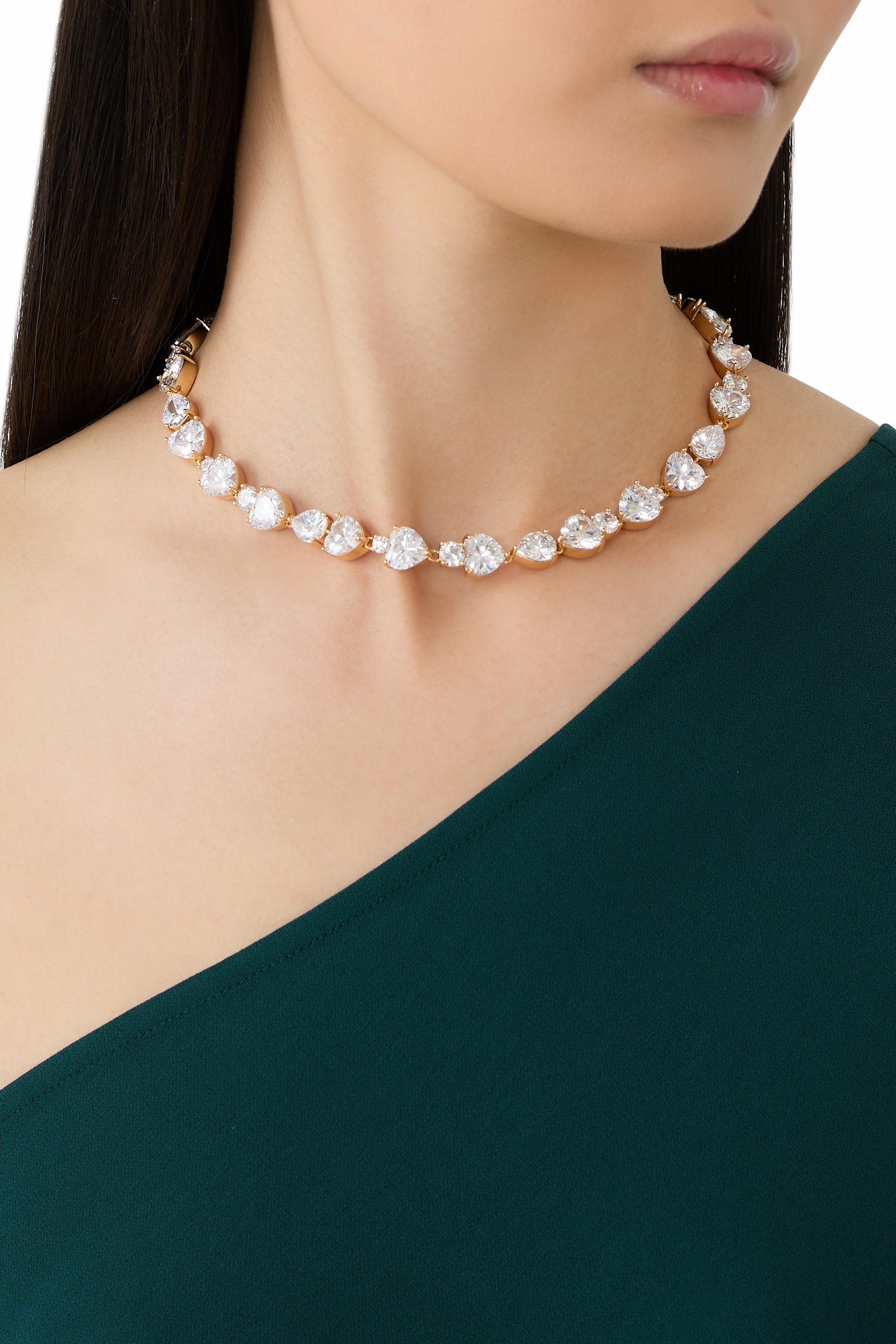 قلادة بدلاية بتصميم قلب مرصع بكريستال