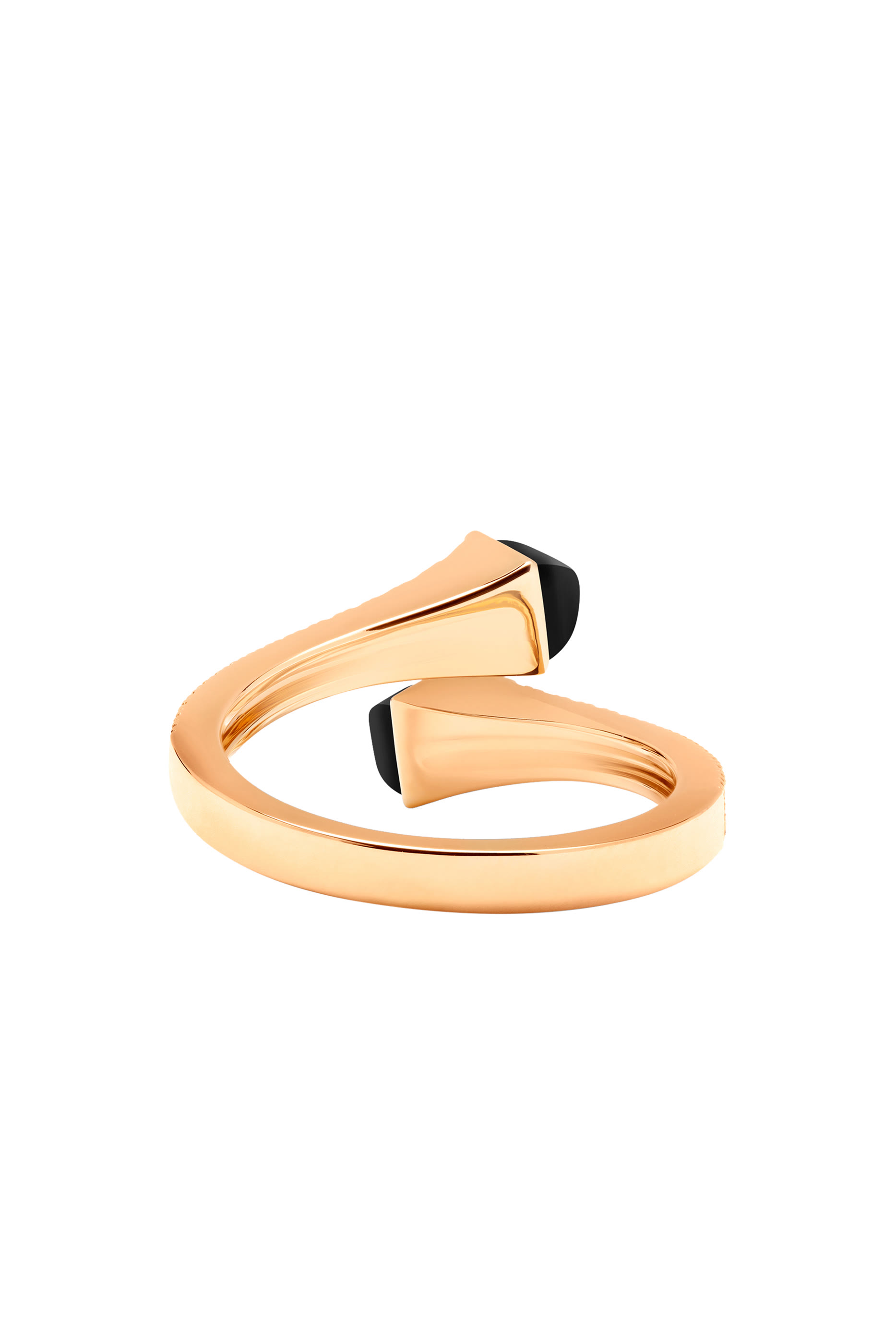 خاتم كليو رفيع مرصع بالماس والعقيق الأسود ذهب وردي عيار 18