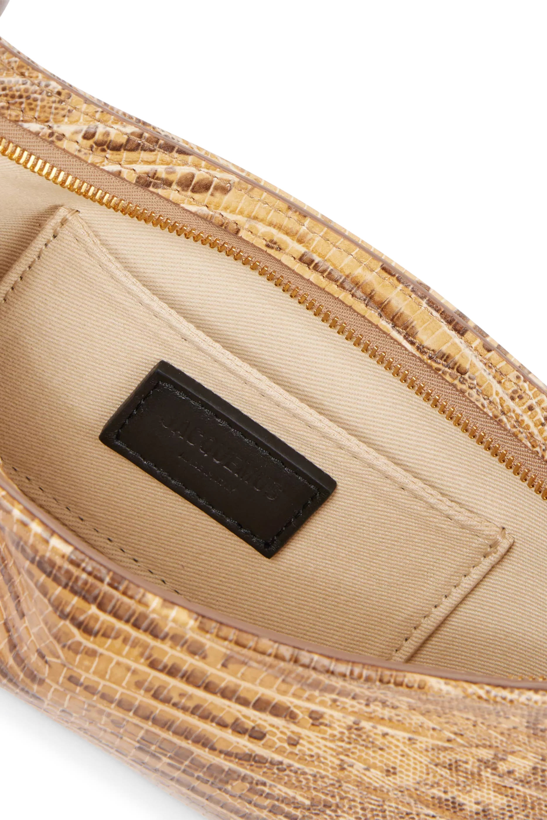 حقيبة كتف بيسو بيرل