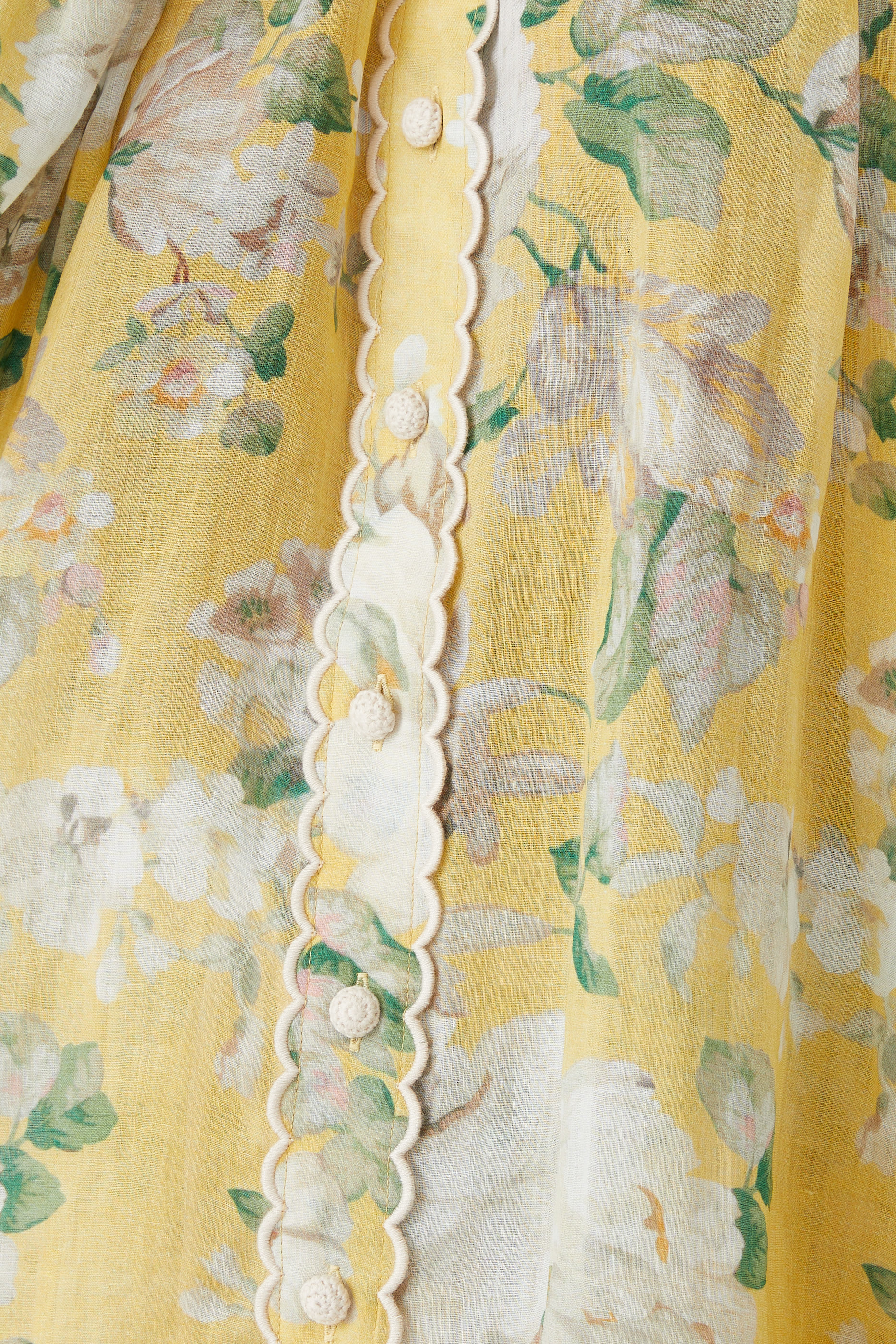 بلوزة أكاسيا بحواف صدفية