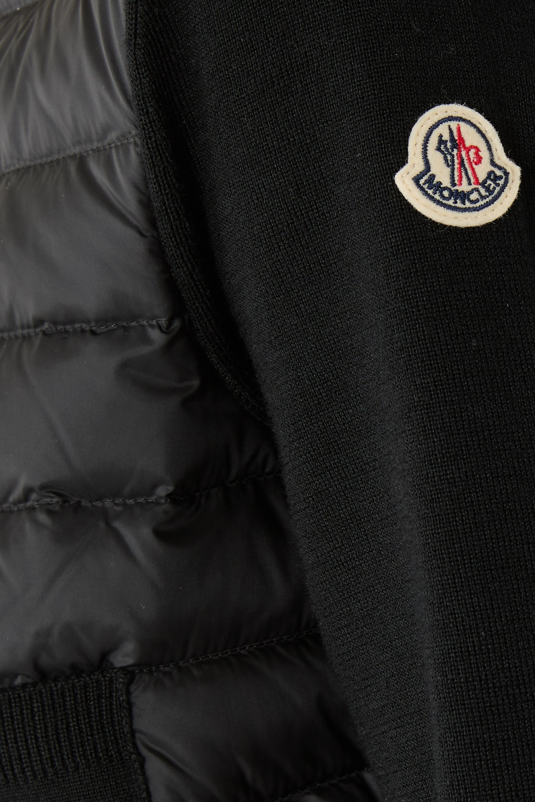 كارديجان مبطن بسحاب صوف