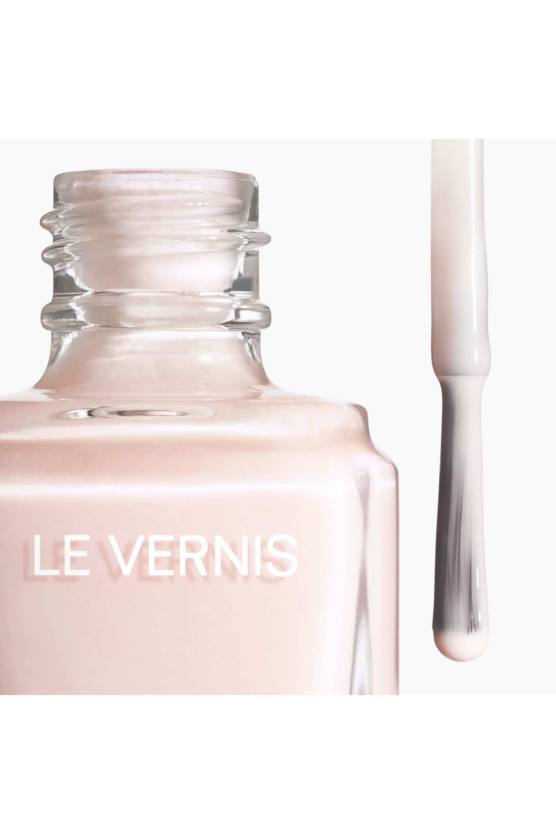 طلاء أظافر Chanel LE VERNIS