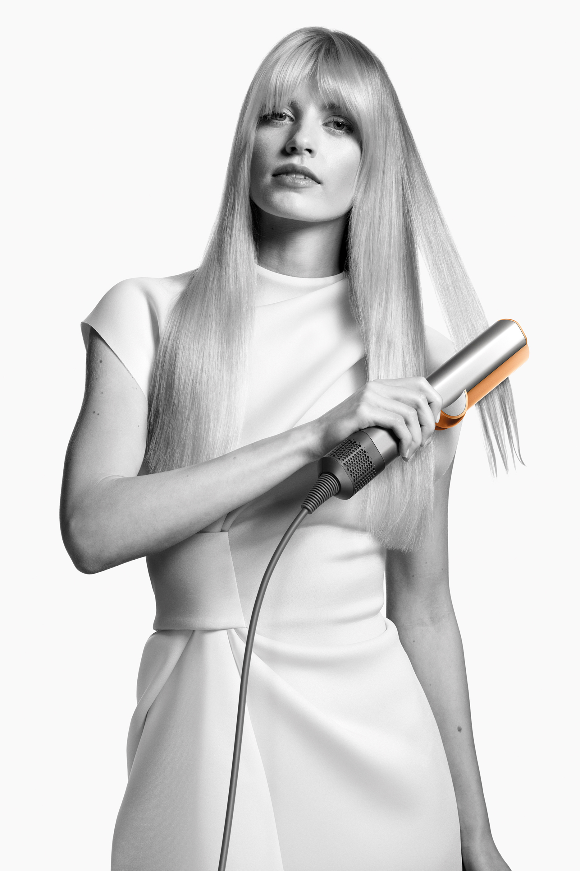 مكواة فرد الشعر ايرستريت