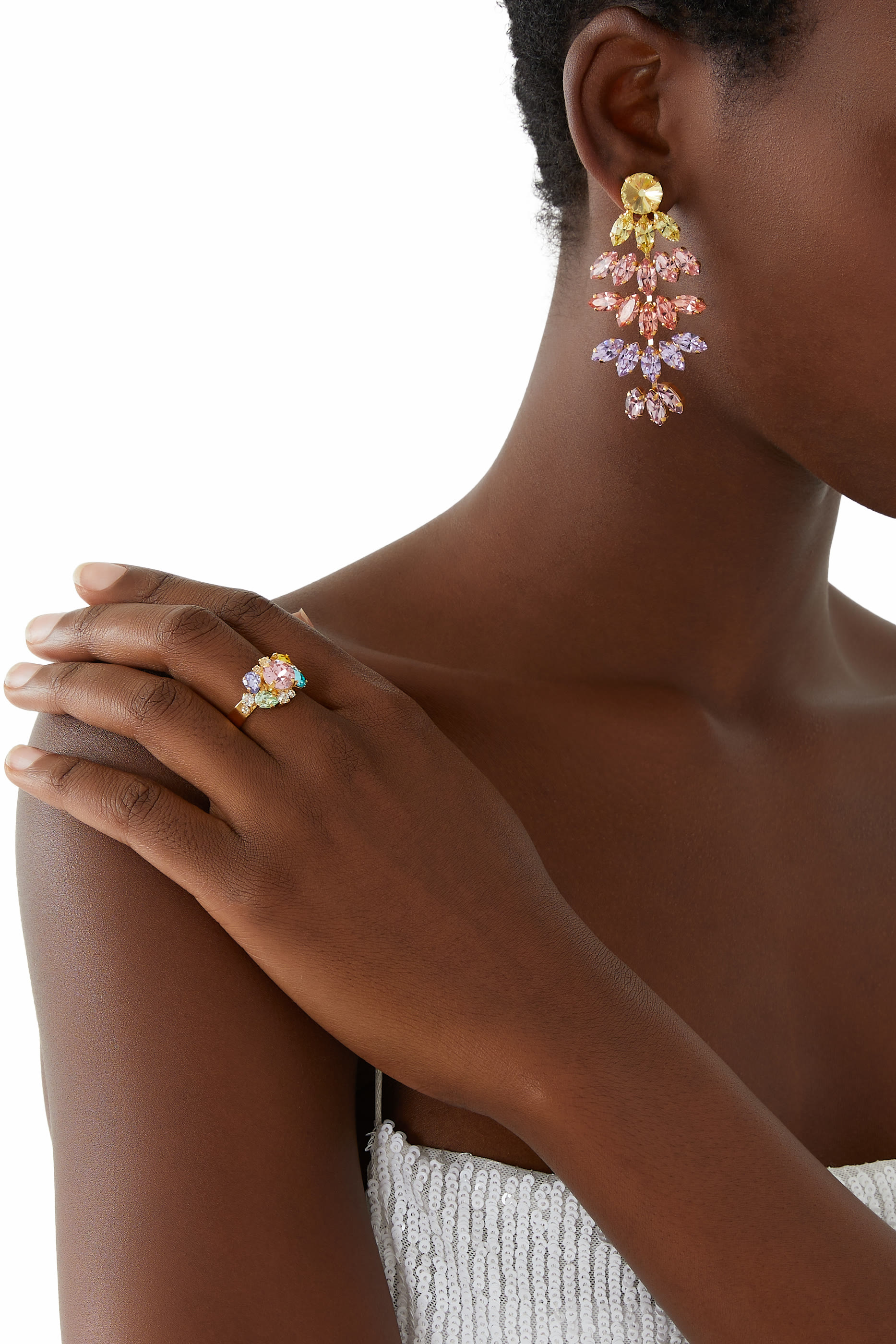 أقراط بوني صغيرة مرصعة بالكريستال مطلية بذهب عيار 18