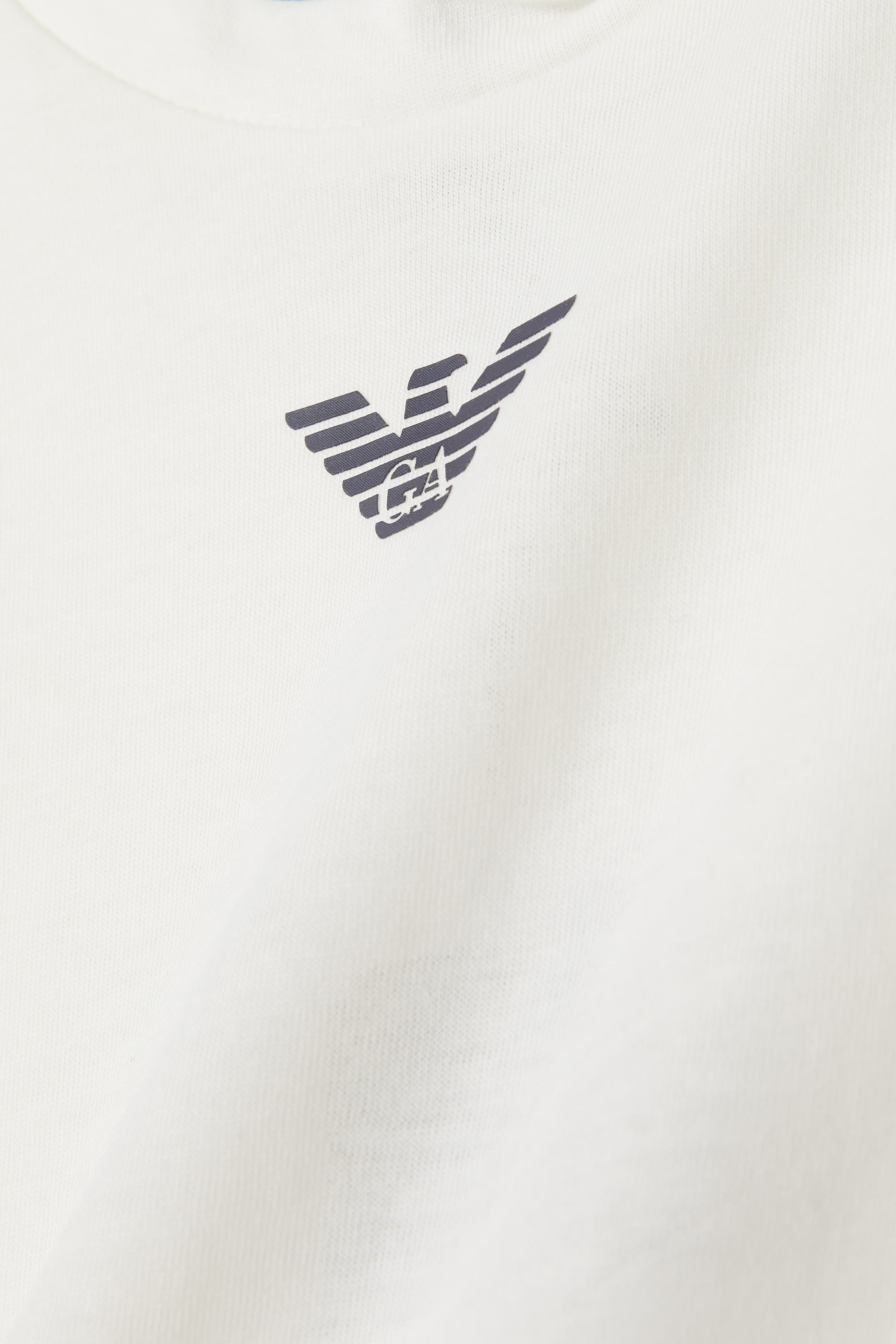 تيشيرت بطبعة شعار الماركة للأطفال