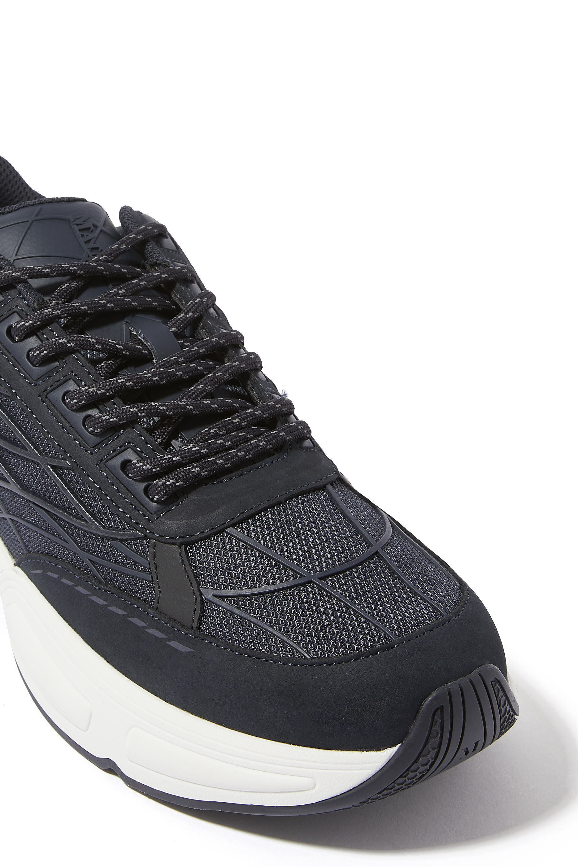 سنيكرز نبتون بكاحل منخفض