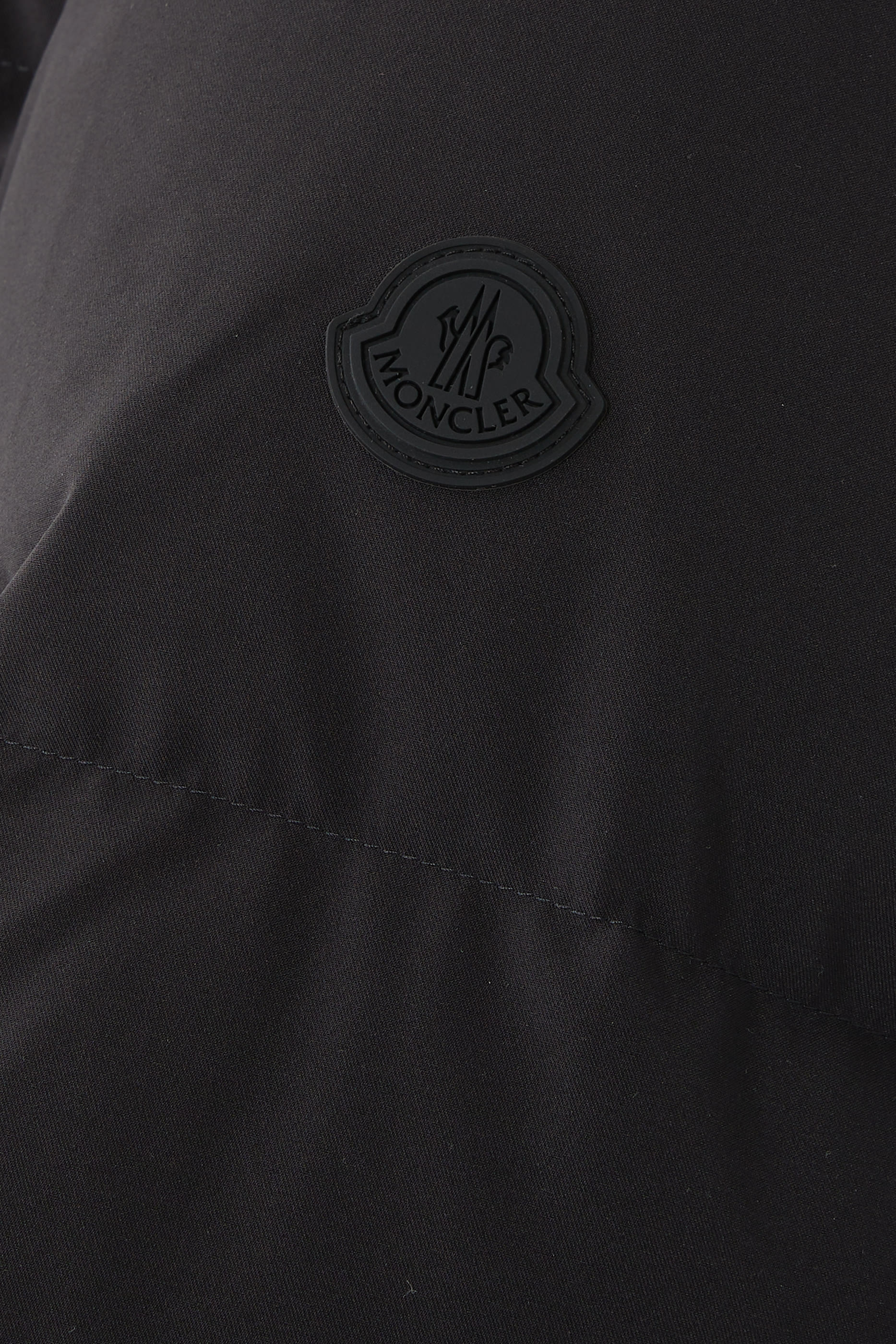 جاكيت ميسونيت قصير مبطن بزغب