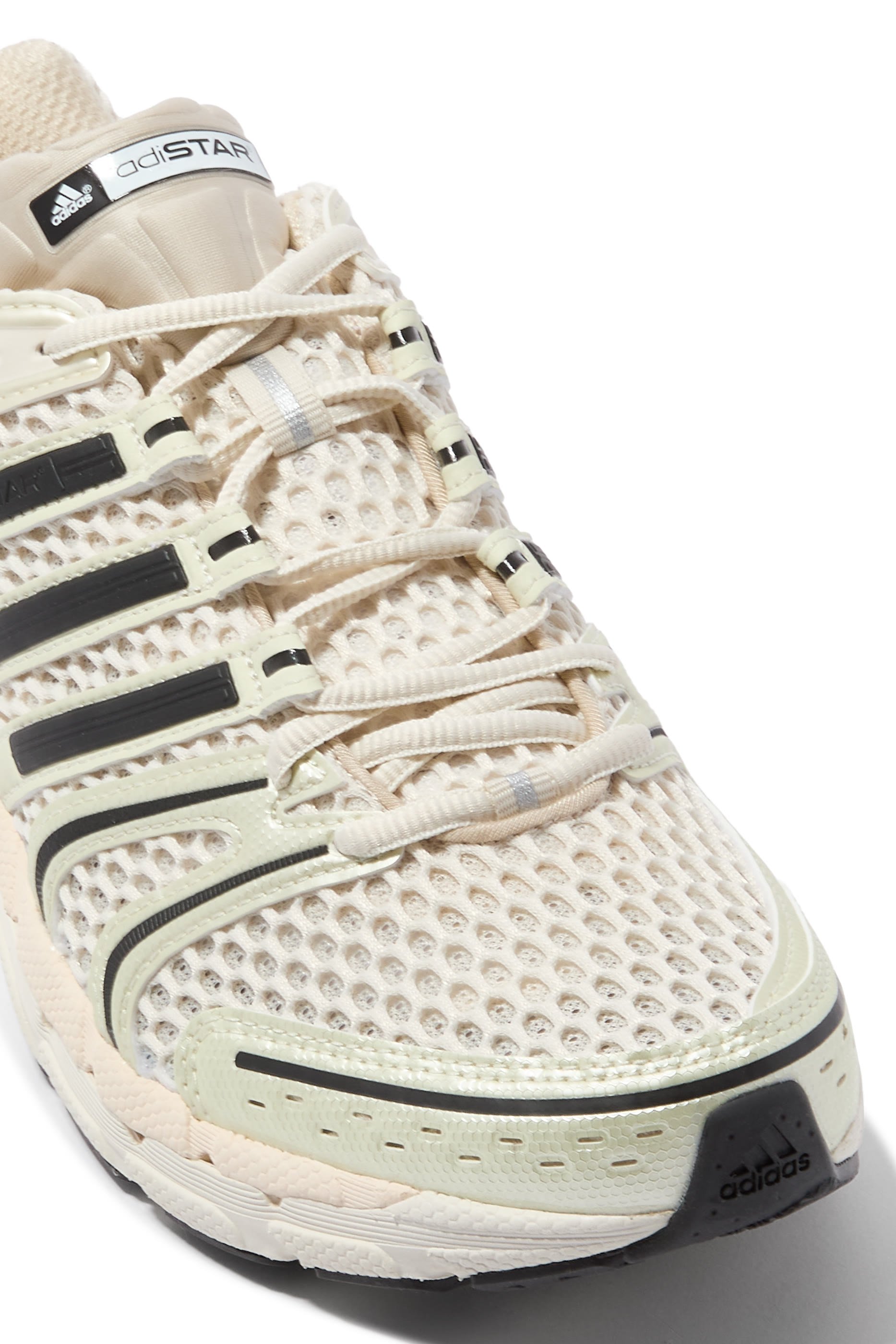 سنيكرز أديستار كونترول 5