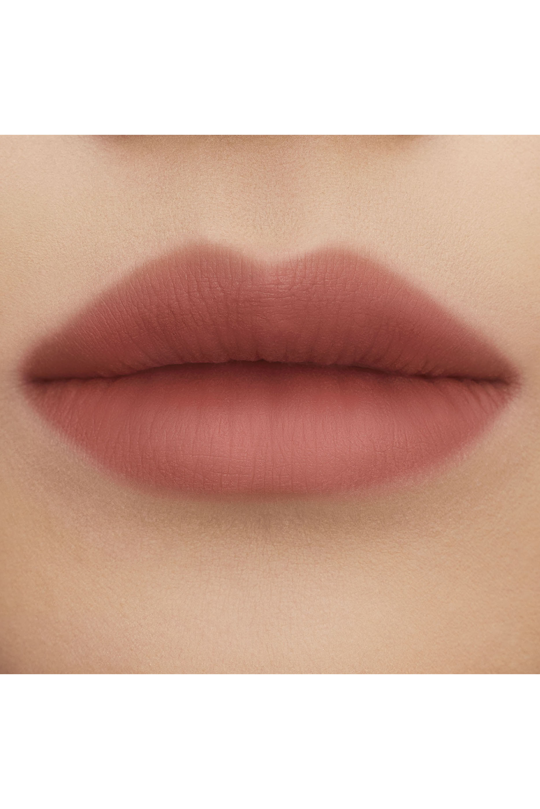 أحمر شفاه ذا إنكس بلورينغ سائل غير لامع ليب ستين