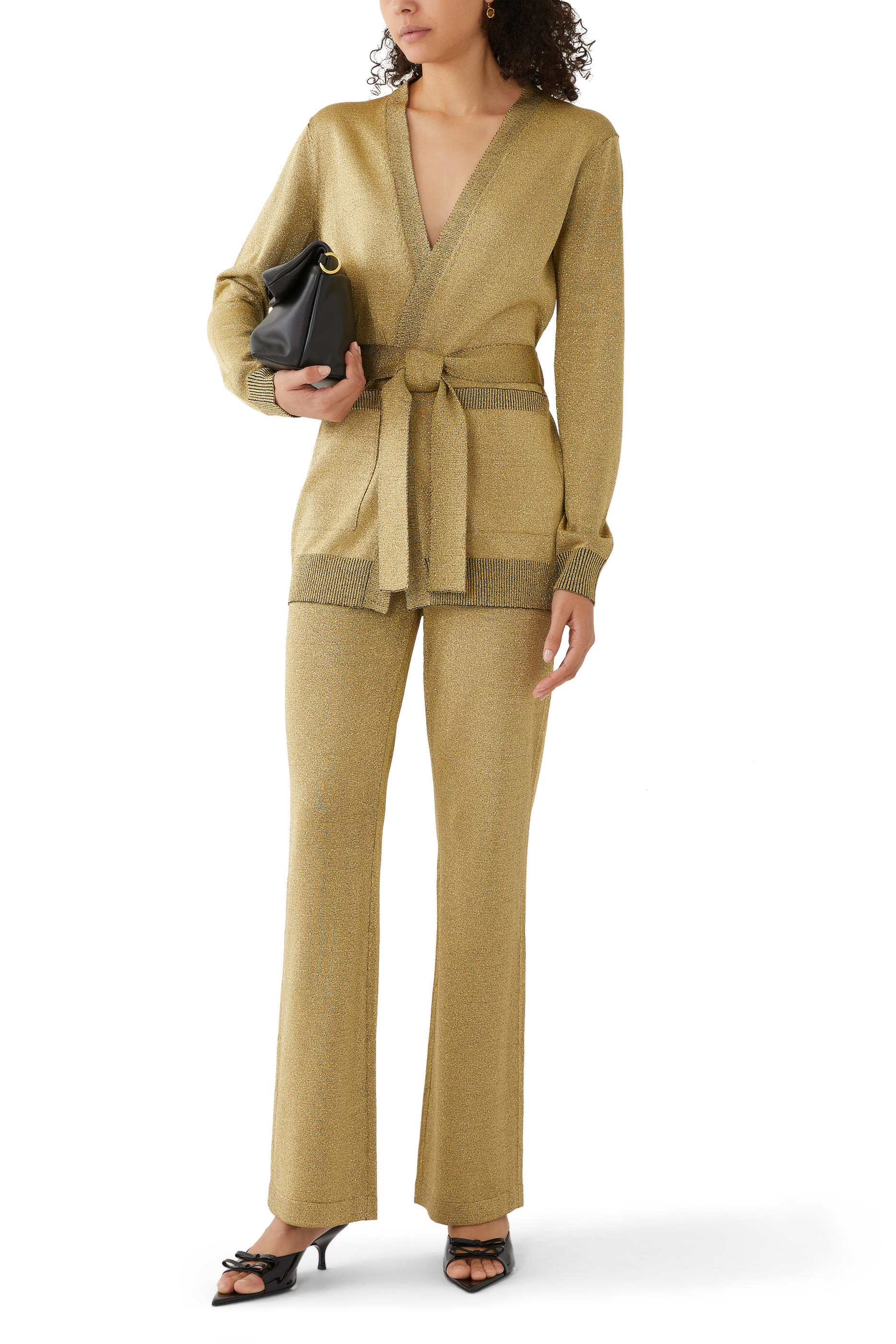 كارديجان بحزام وأكمام طويلة