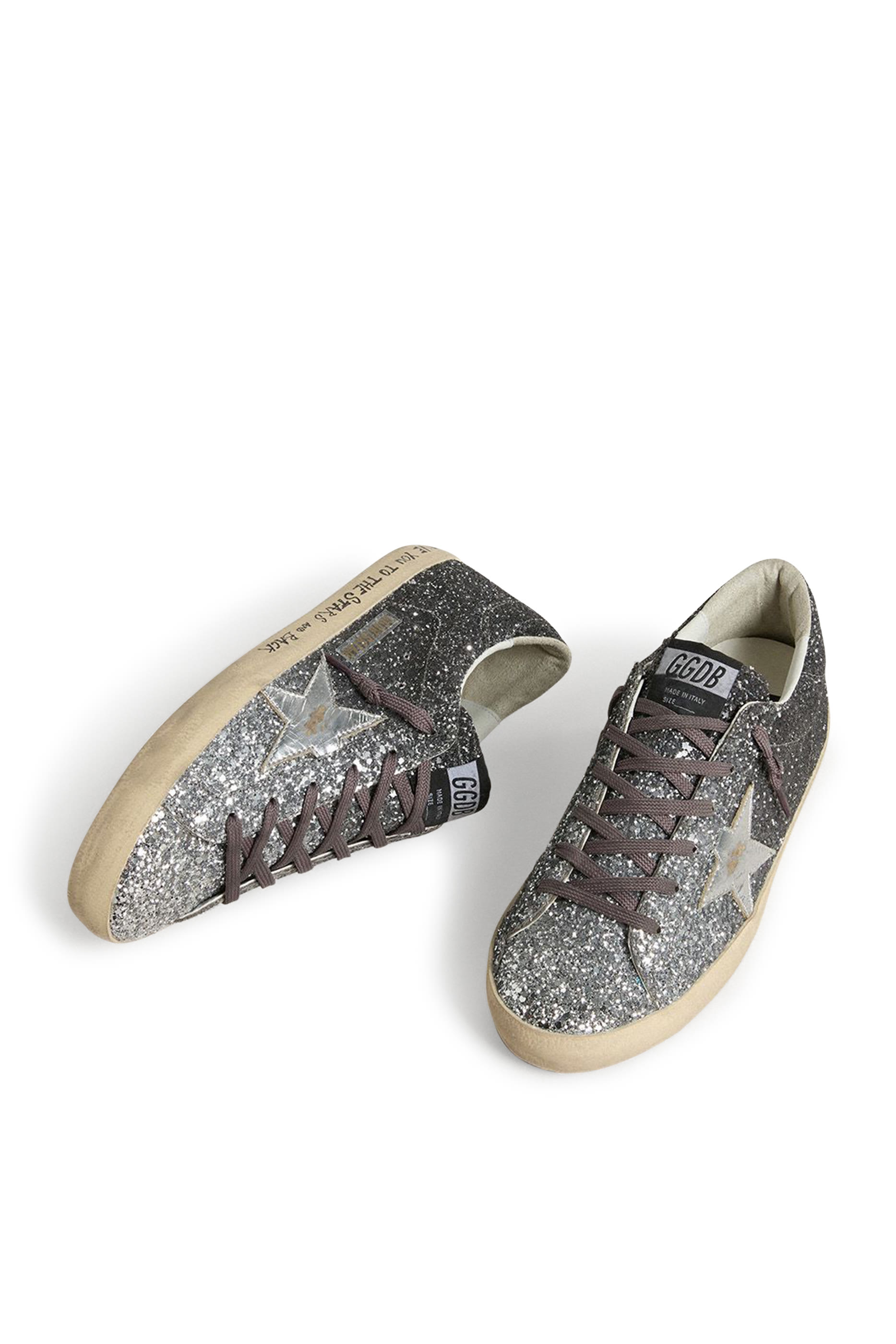  سنيكرز سوبر ستار للنساء