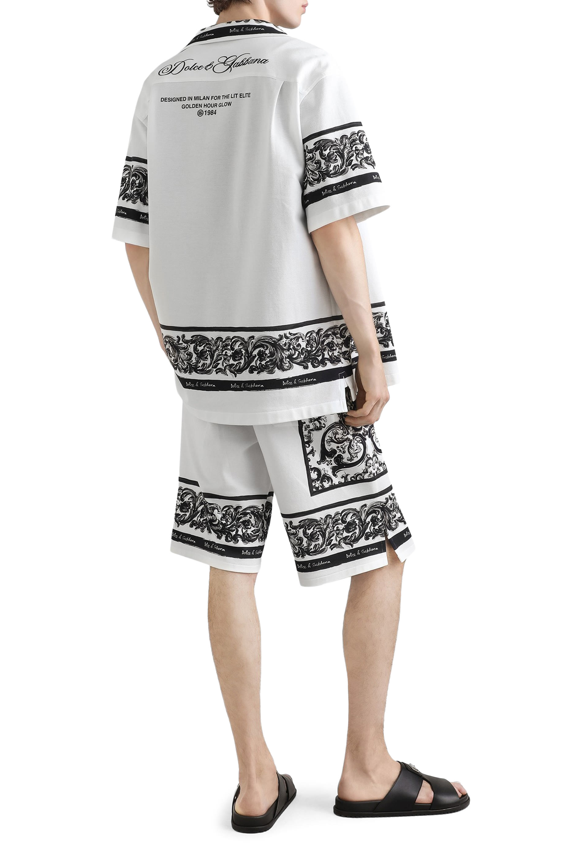 شورت برمودا بطبعة مايولكا بيكيه مزدوج