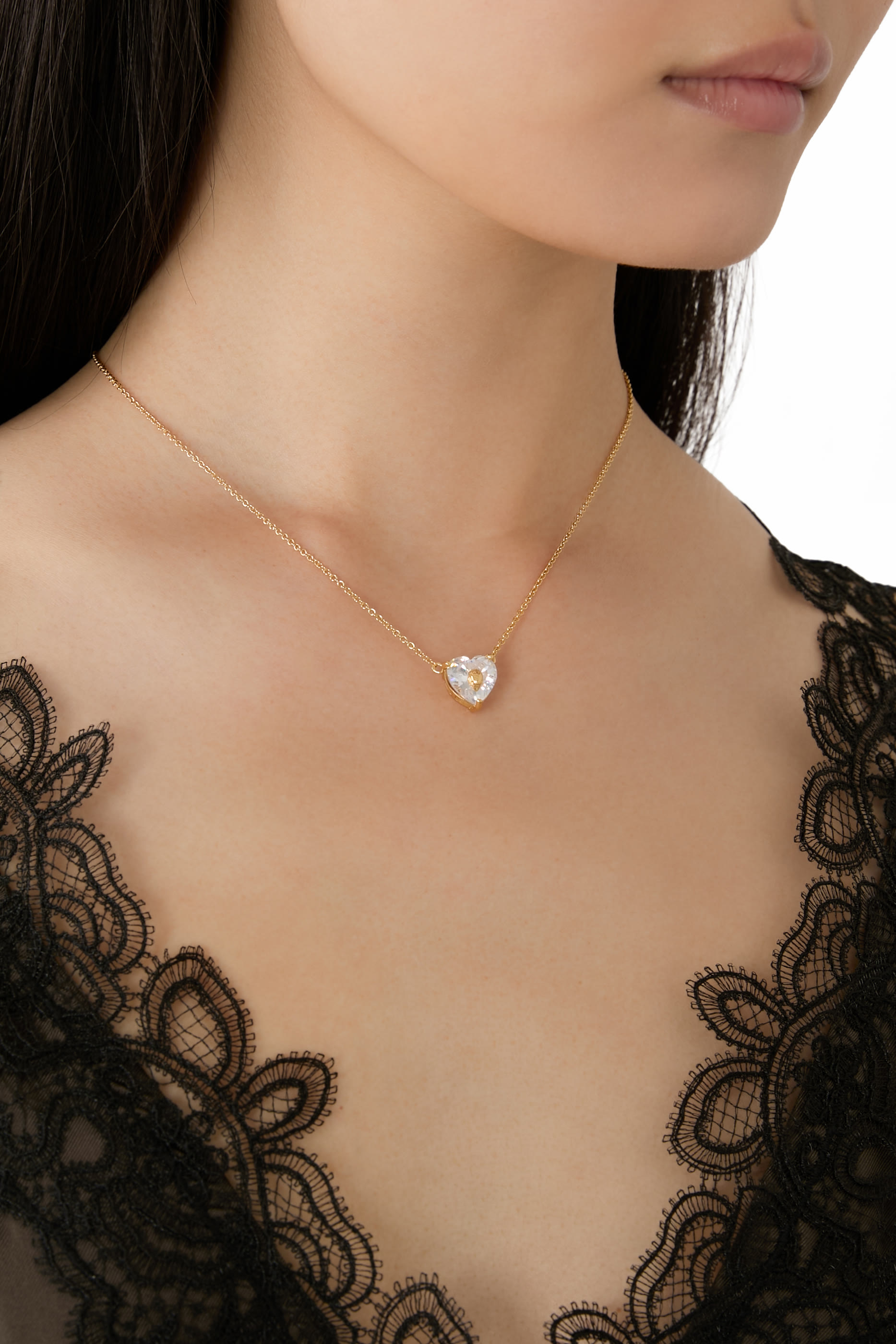 قلادة بدلاية بتصميم قلب مرصعة بالكريستال