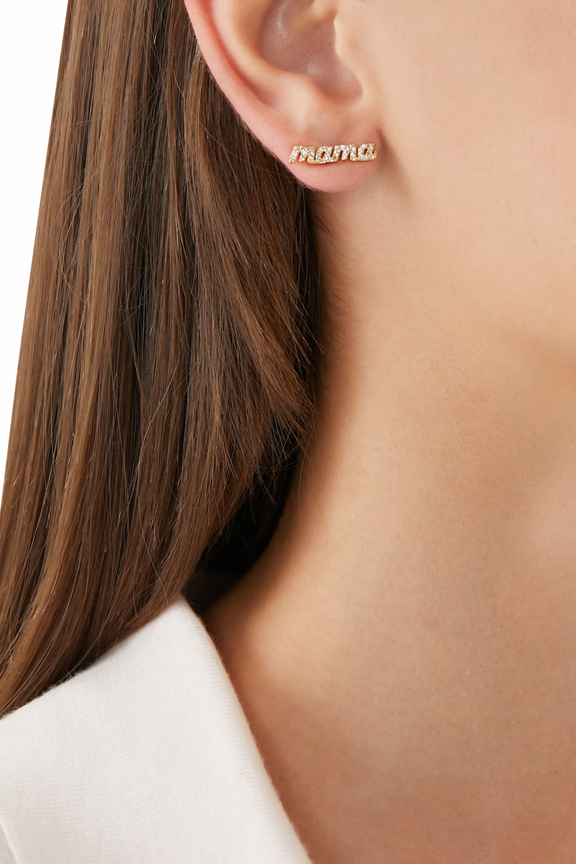 أقراط بأحجار بافيه