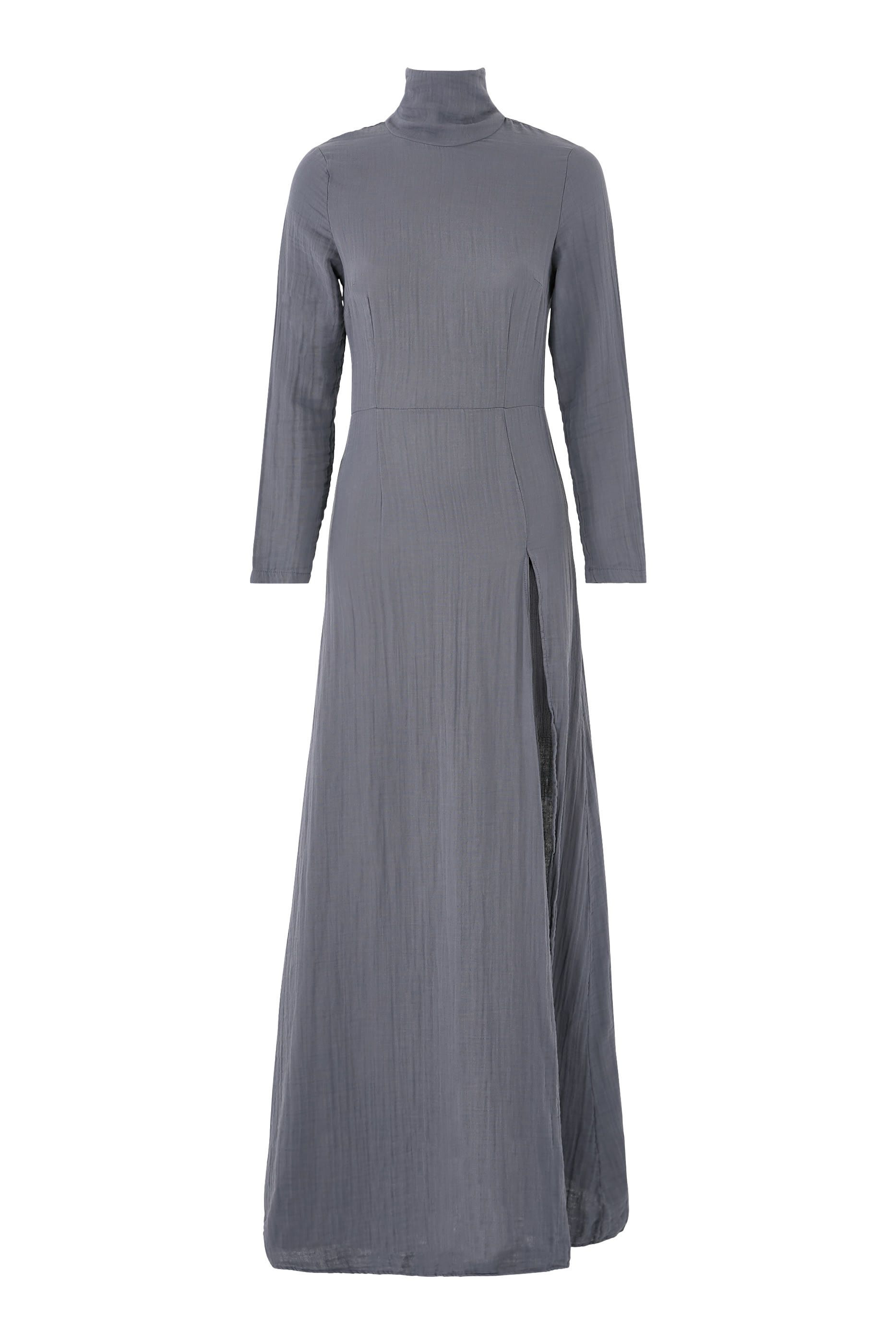 فستان طويل بياقة عالية