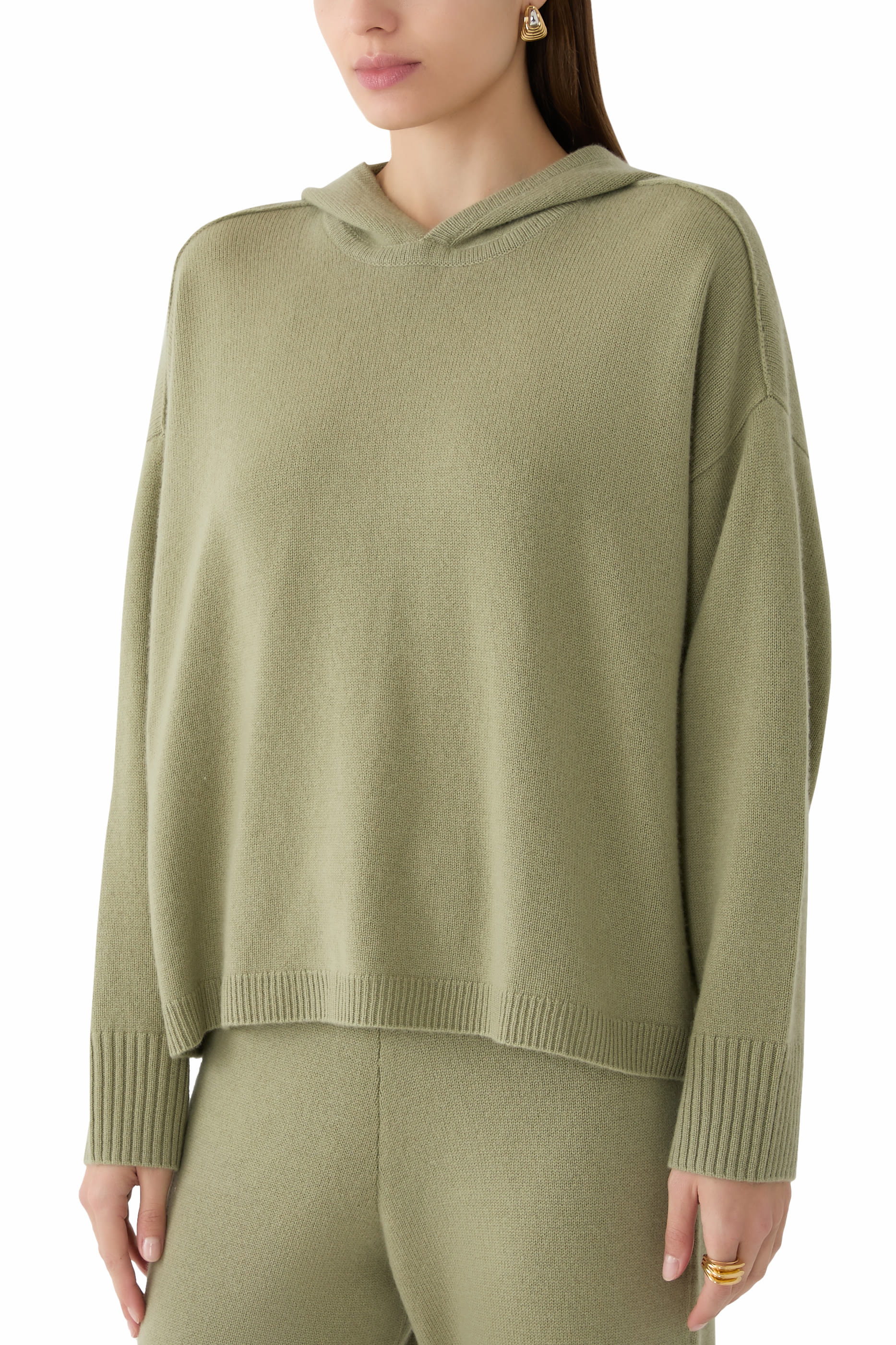 سترة سارة بغطاء رأس