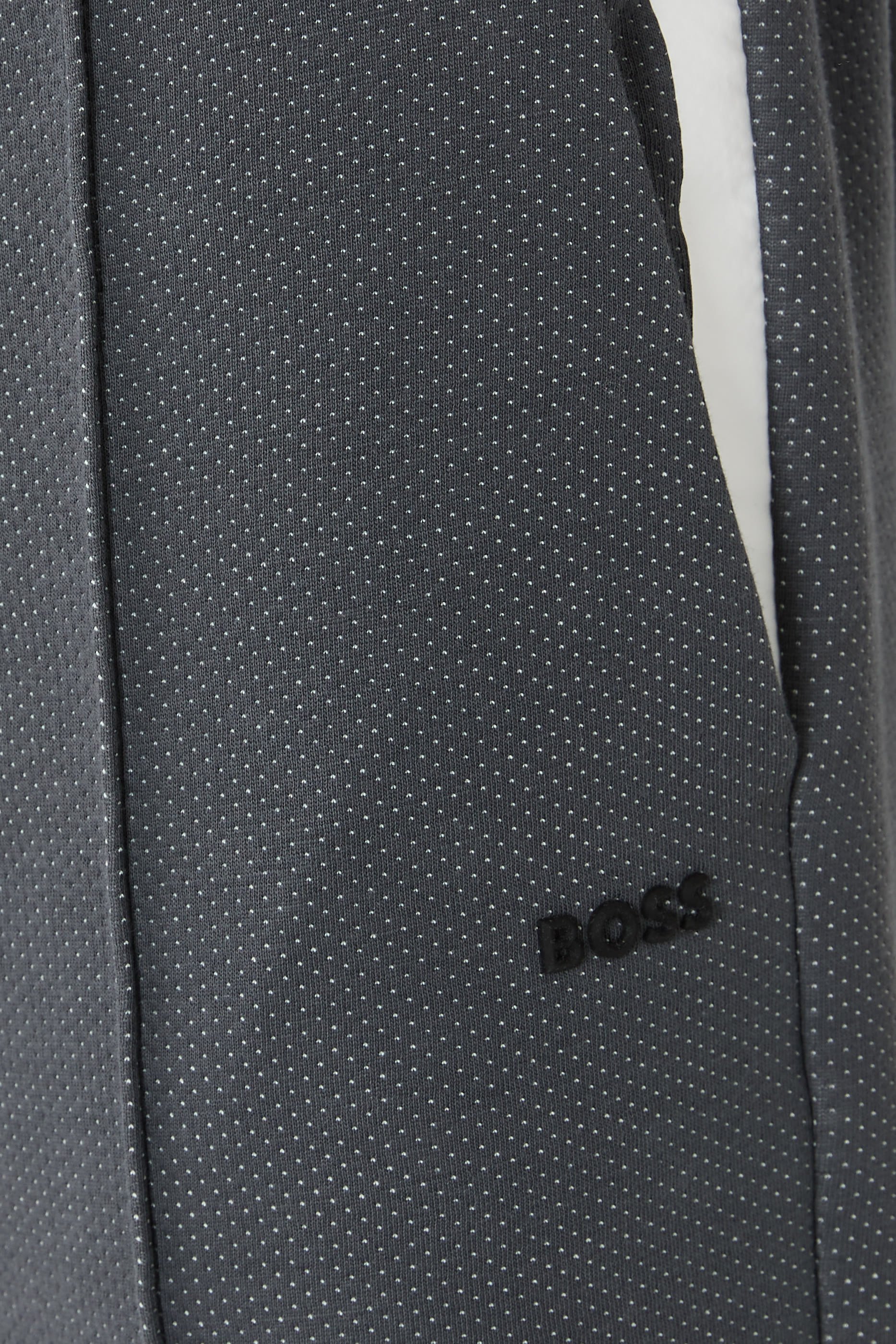 شورت بقصة مريحة بتصميم مبطن جاكار