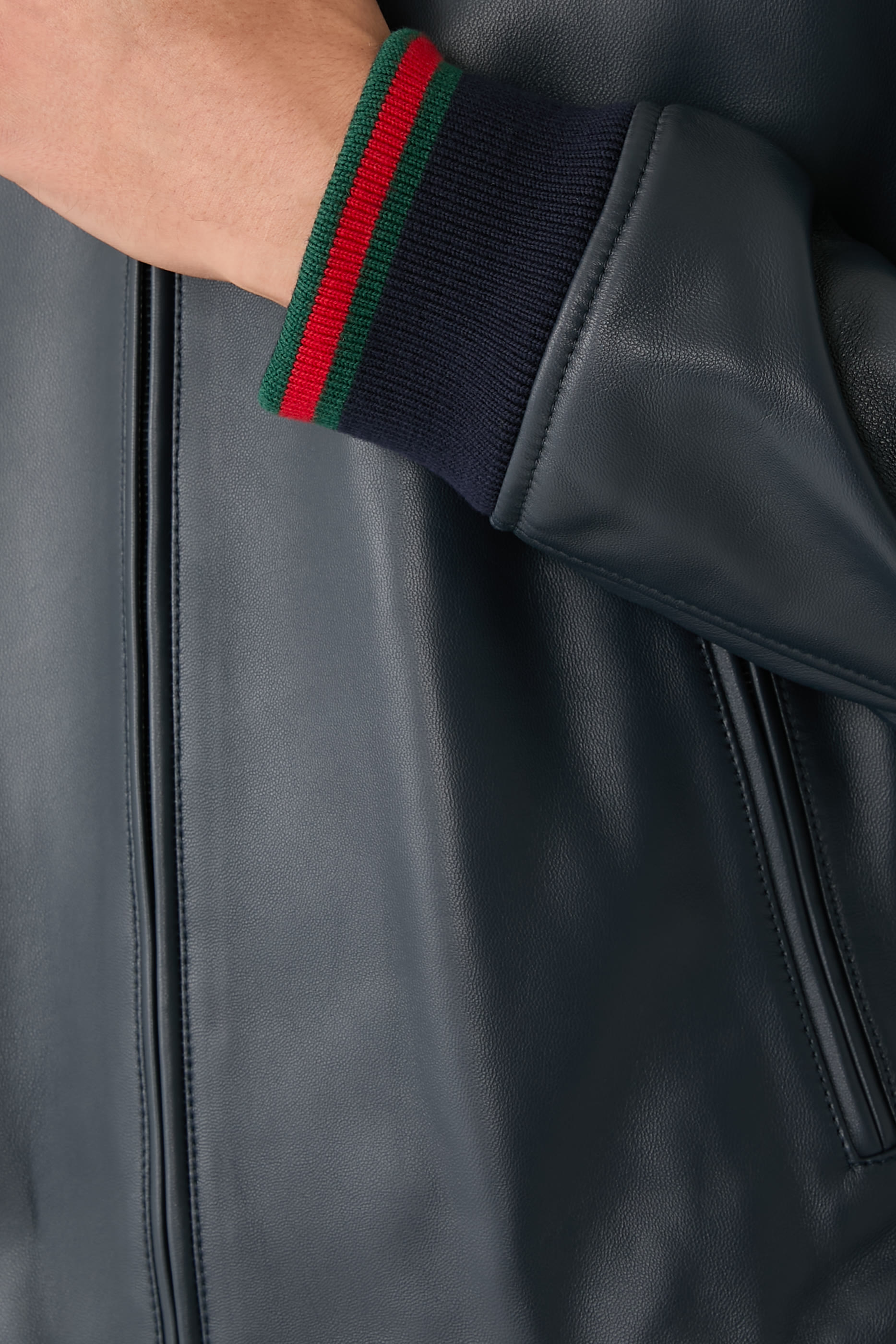 جاكيت بسحاب جلد نابا