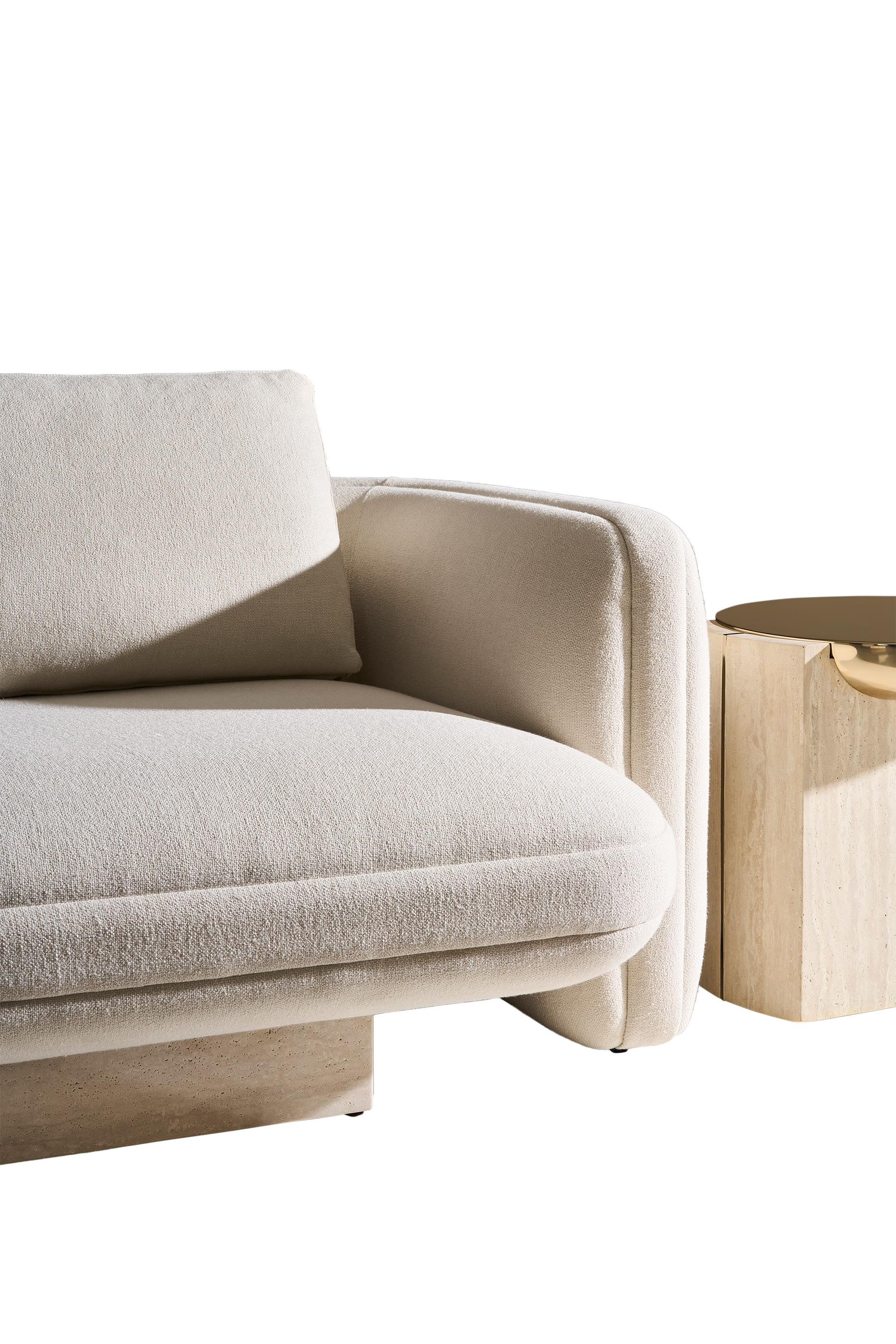 كنبة بتصميم متداخل