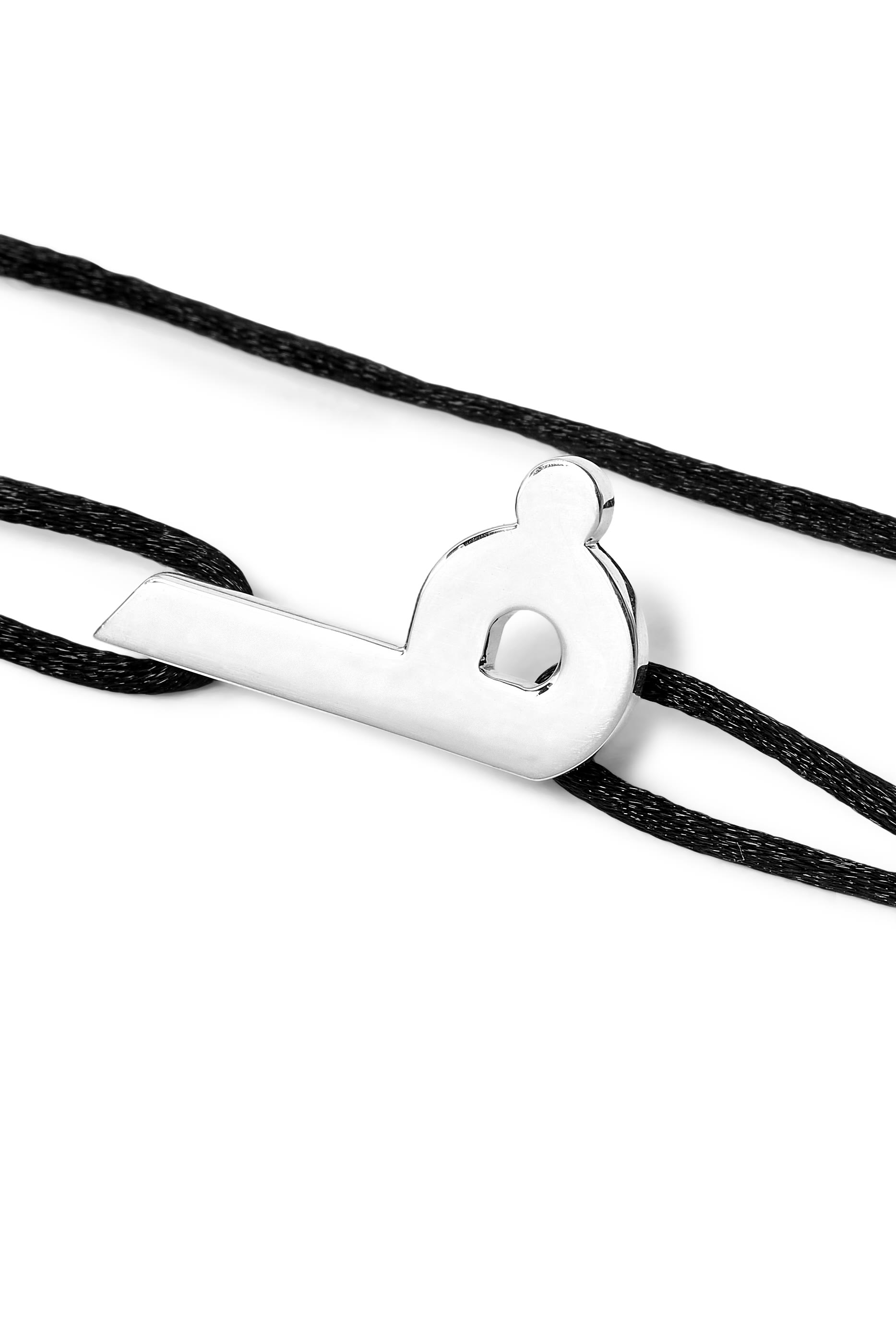 سوار مزين بحلية بتصميم حرف ف، فضة استرلينية