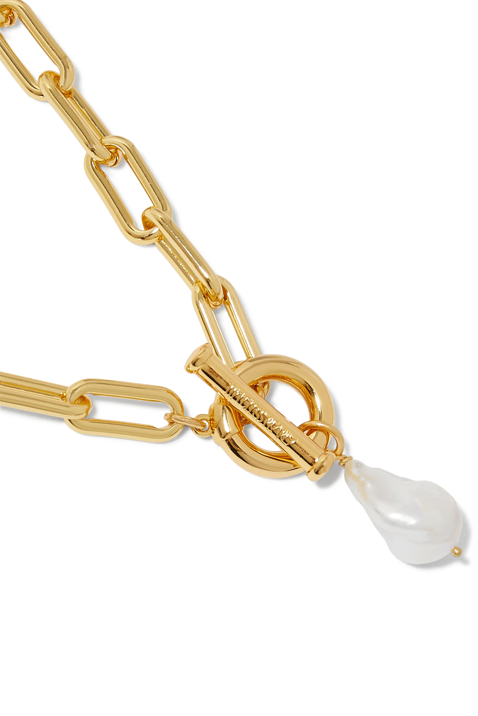 قلادة بلؤلؤ بحجم كبير