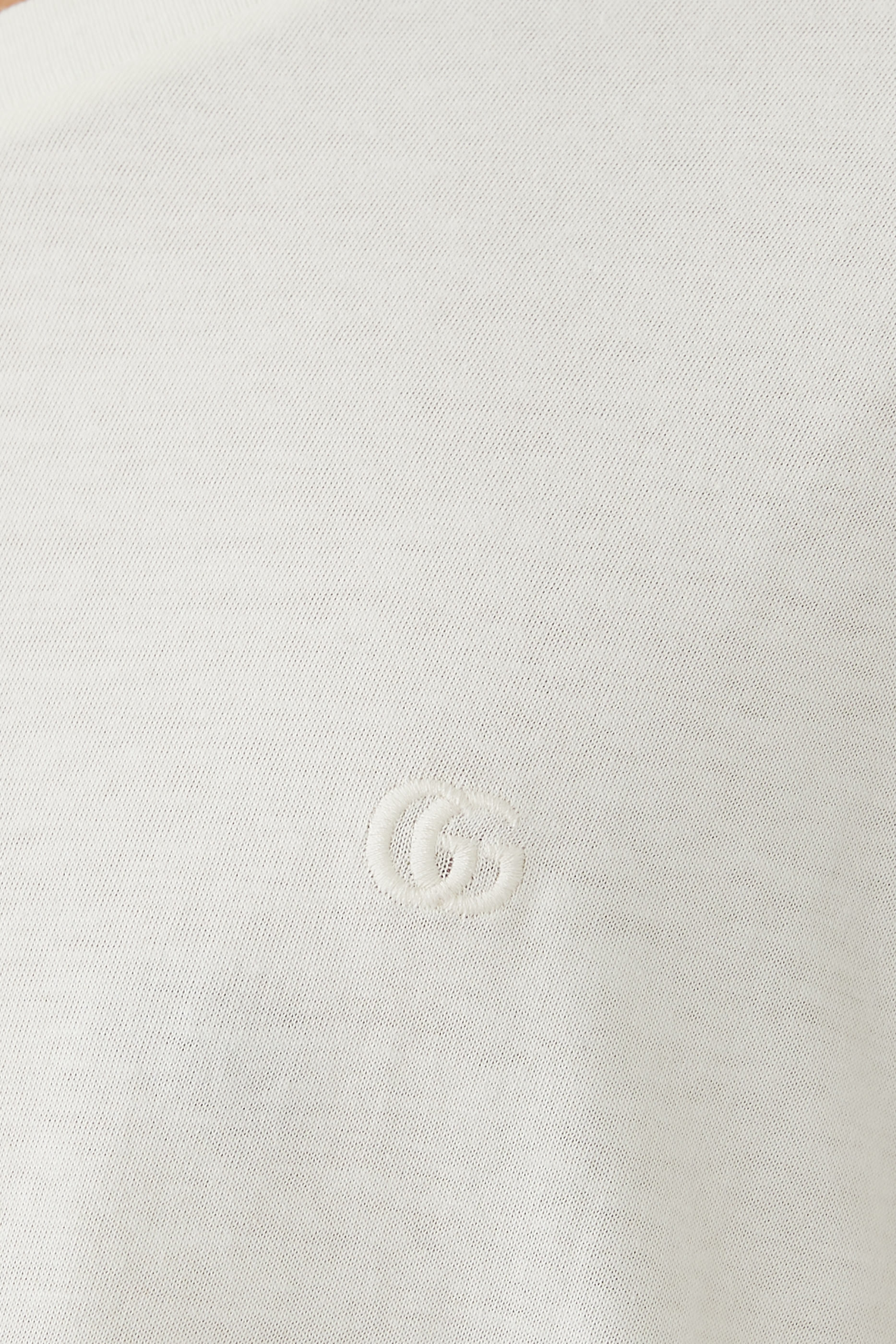 تيشيرت بياقة على شكل حرف V قطن جيرسه