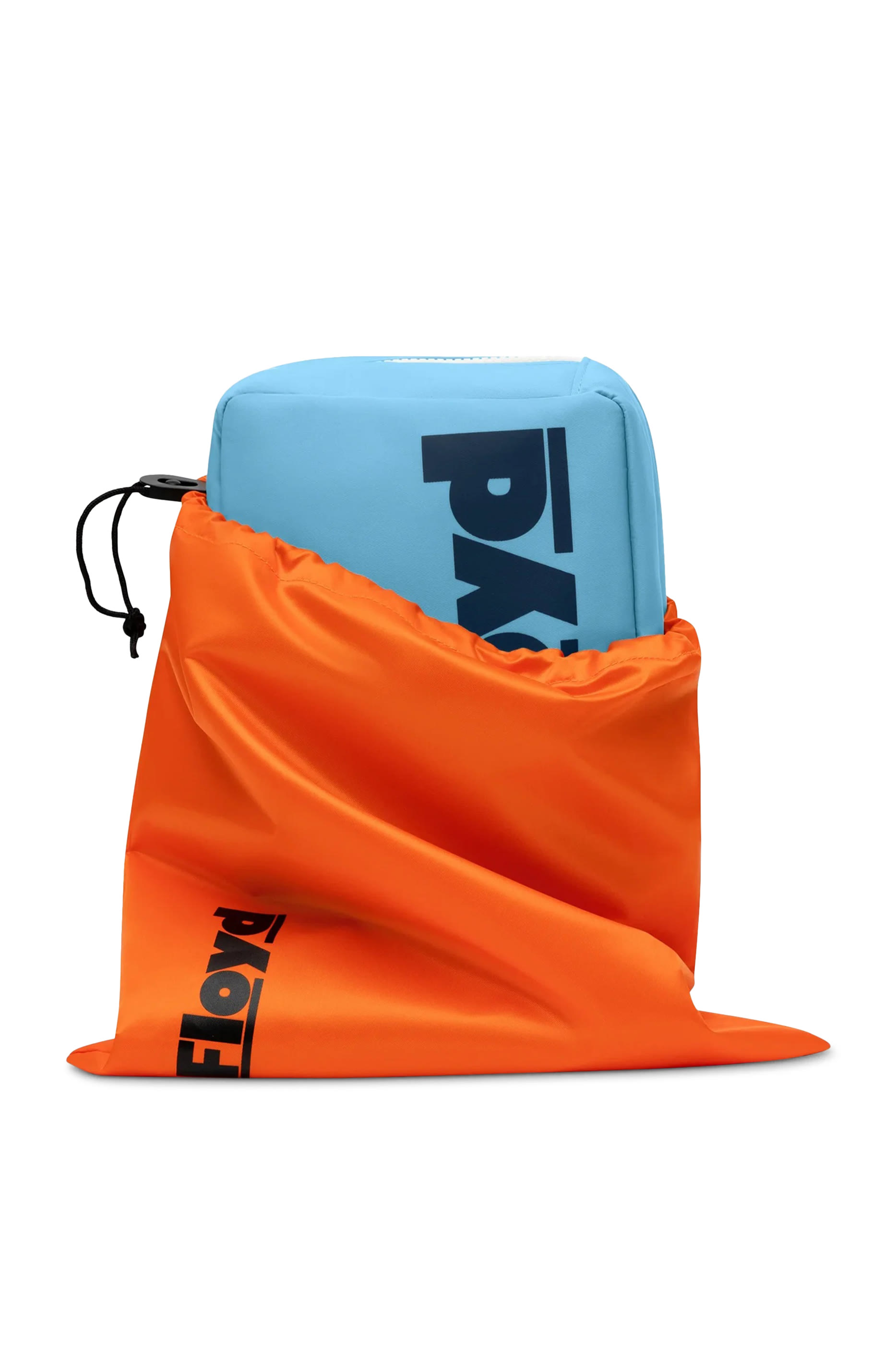 حقيبة مستحضرات عناية شخصية فليود