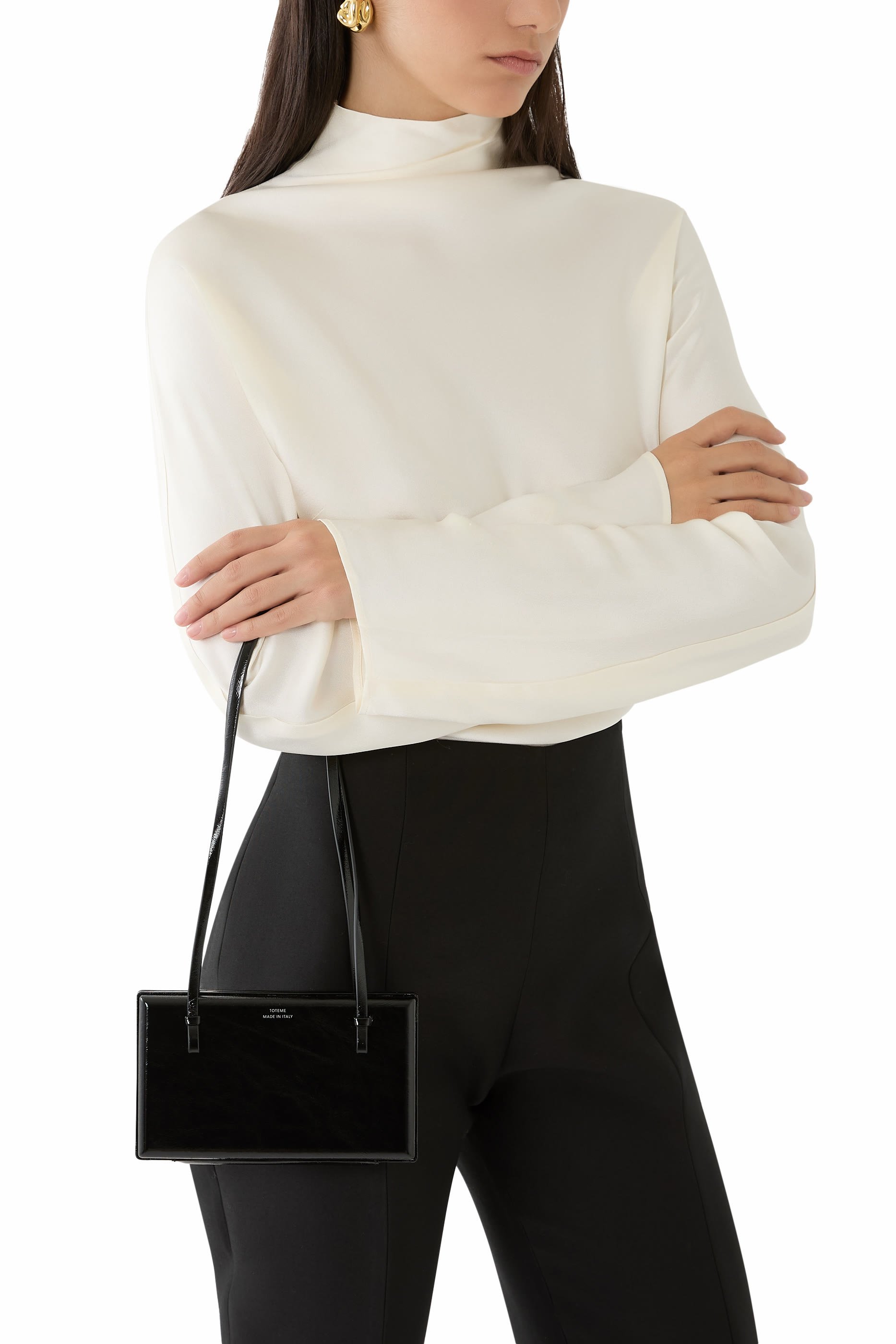 حقيبة كوكتيل جلد لامع