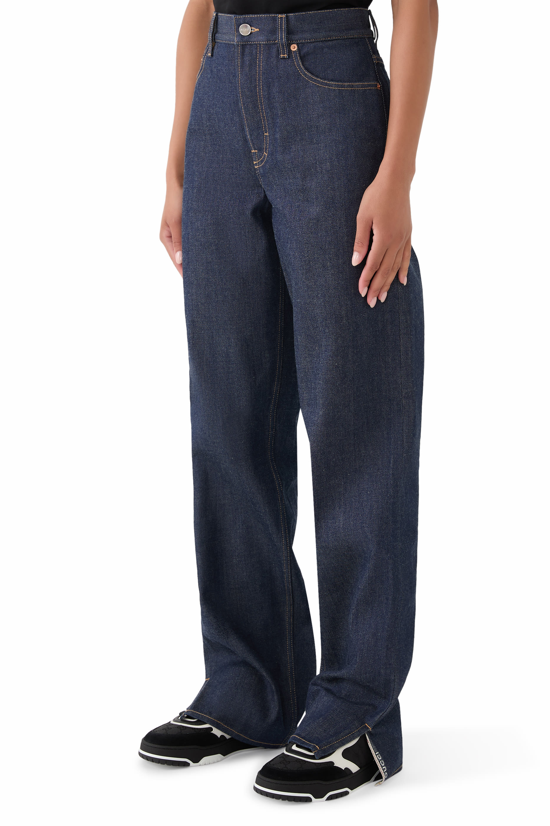 بنطال دنيم بقصة بويفرند