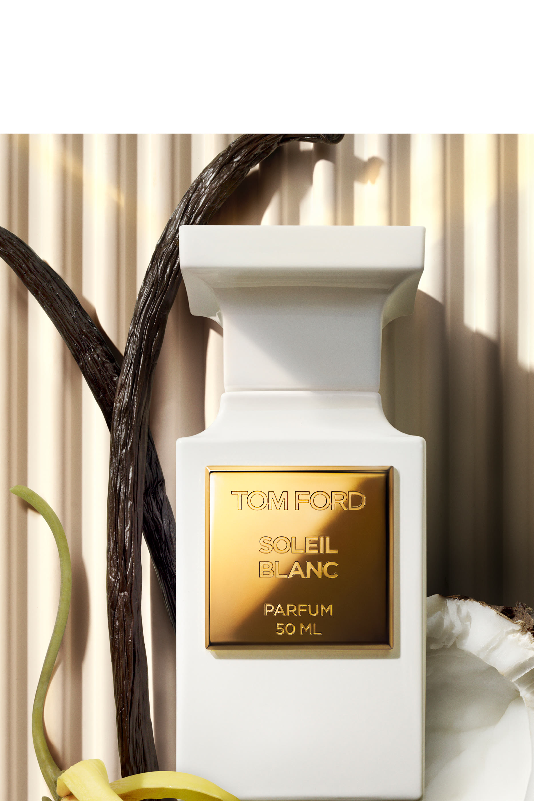 عطر سولاي بلون
