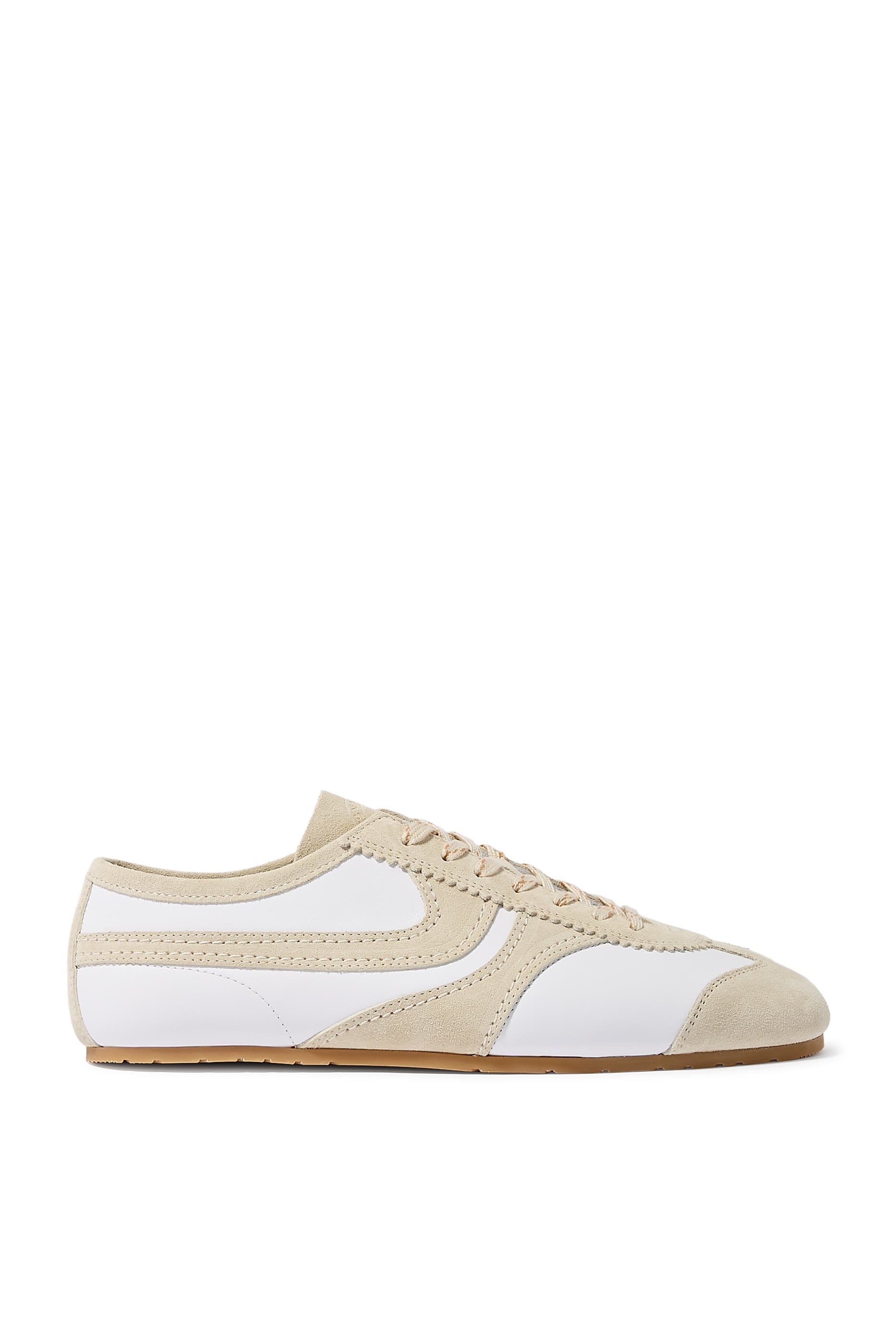 سنيكرز بحافة شمواه