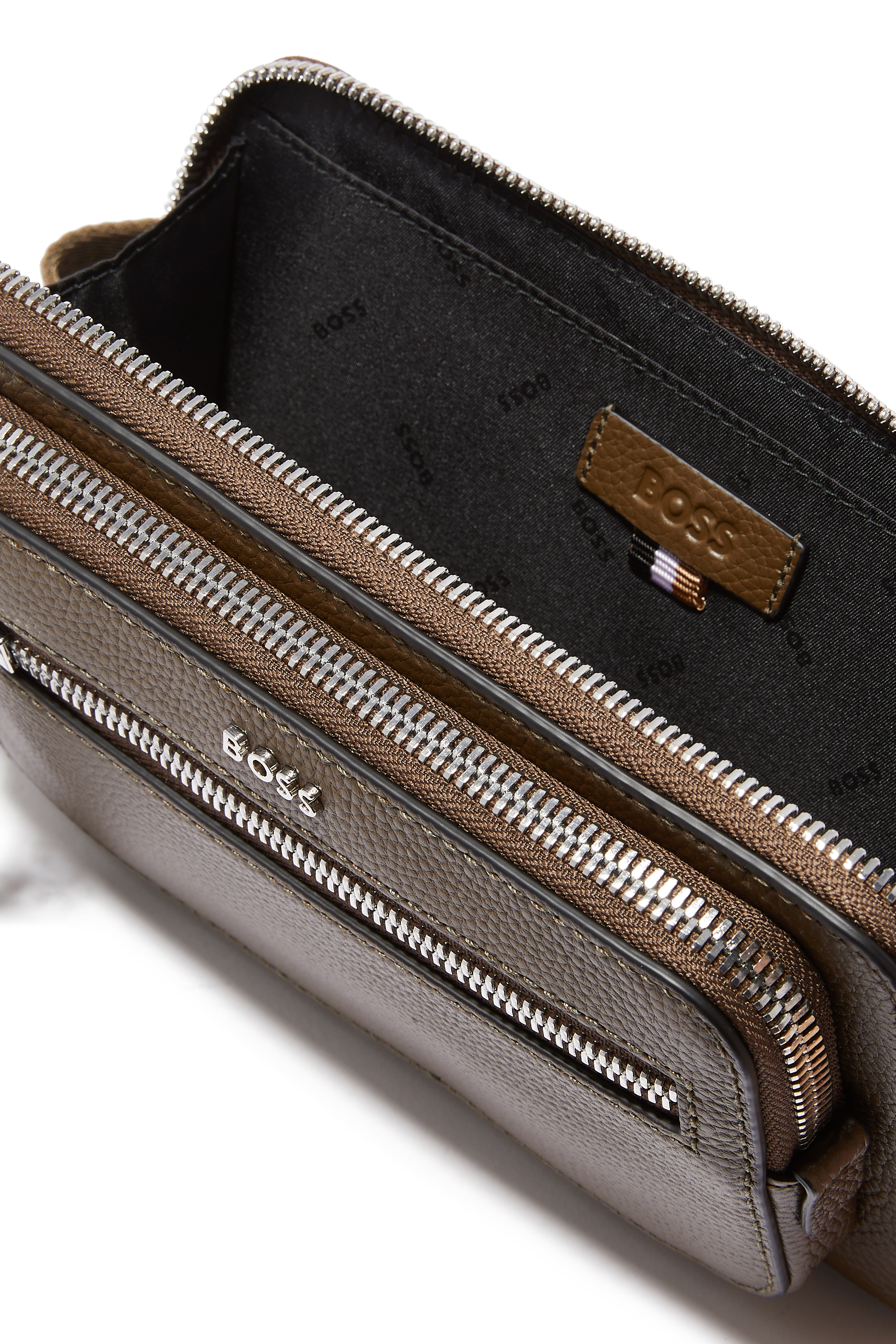 حقيبة مستندات منتظمة