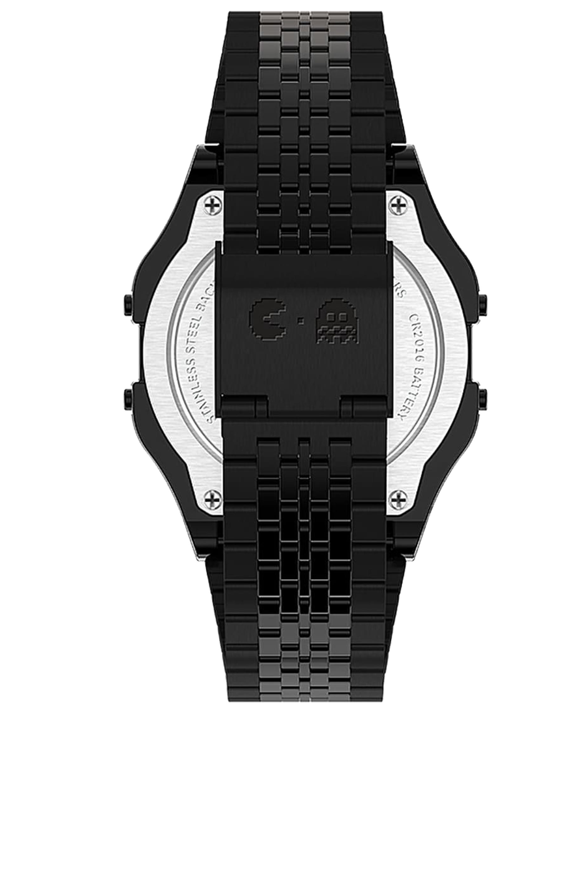 ساعة باك مان