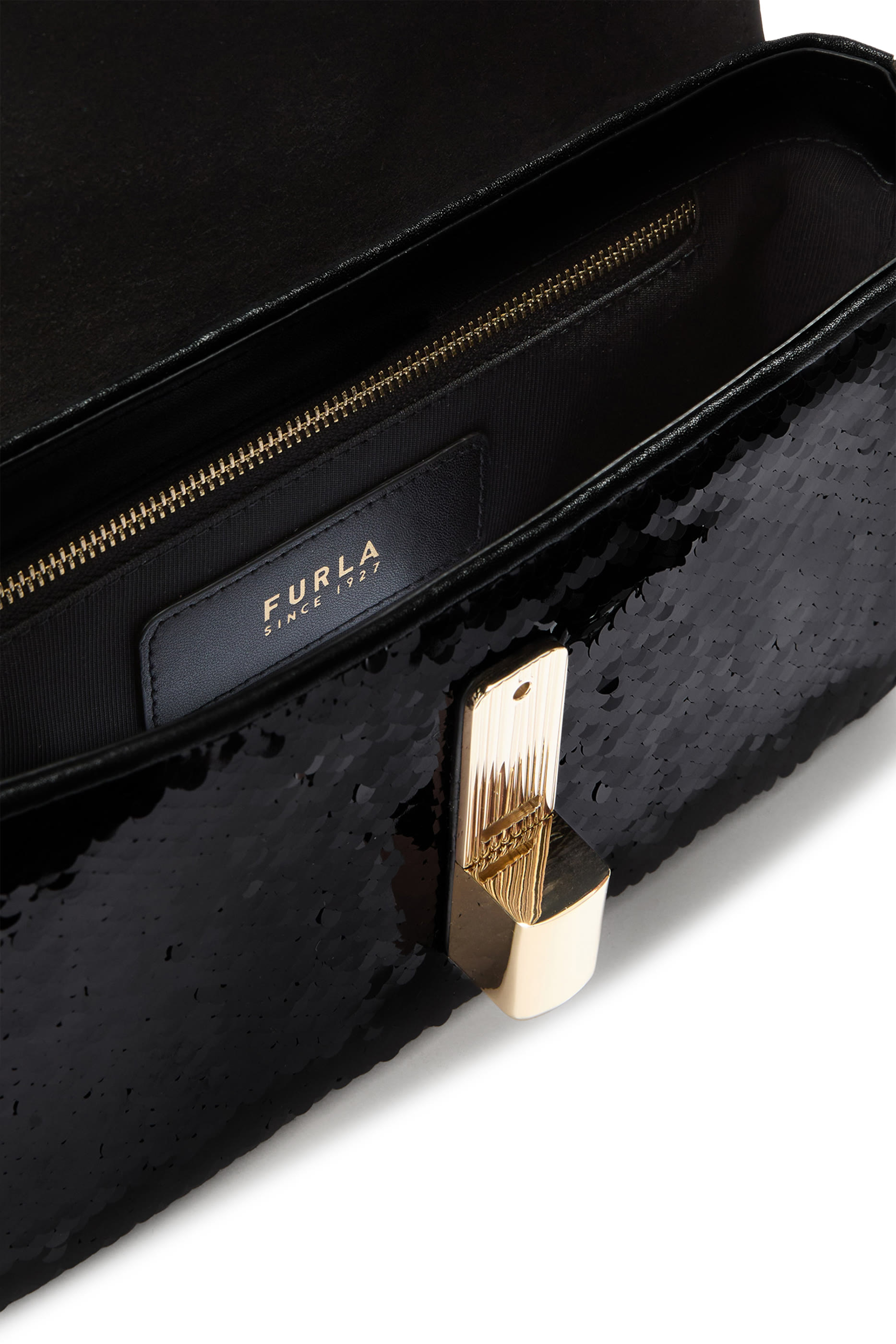 حقيبة كروس بودي ايرايد صغيرة