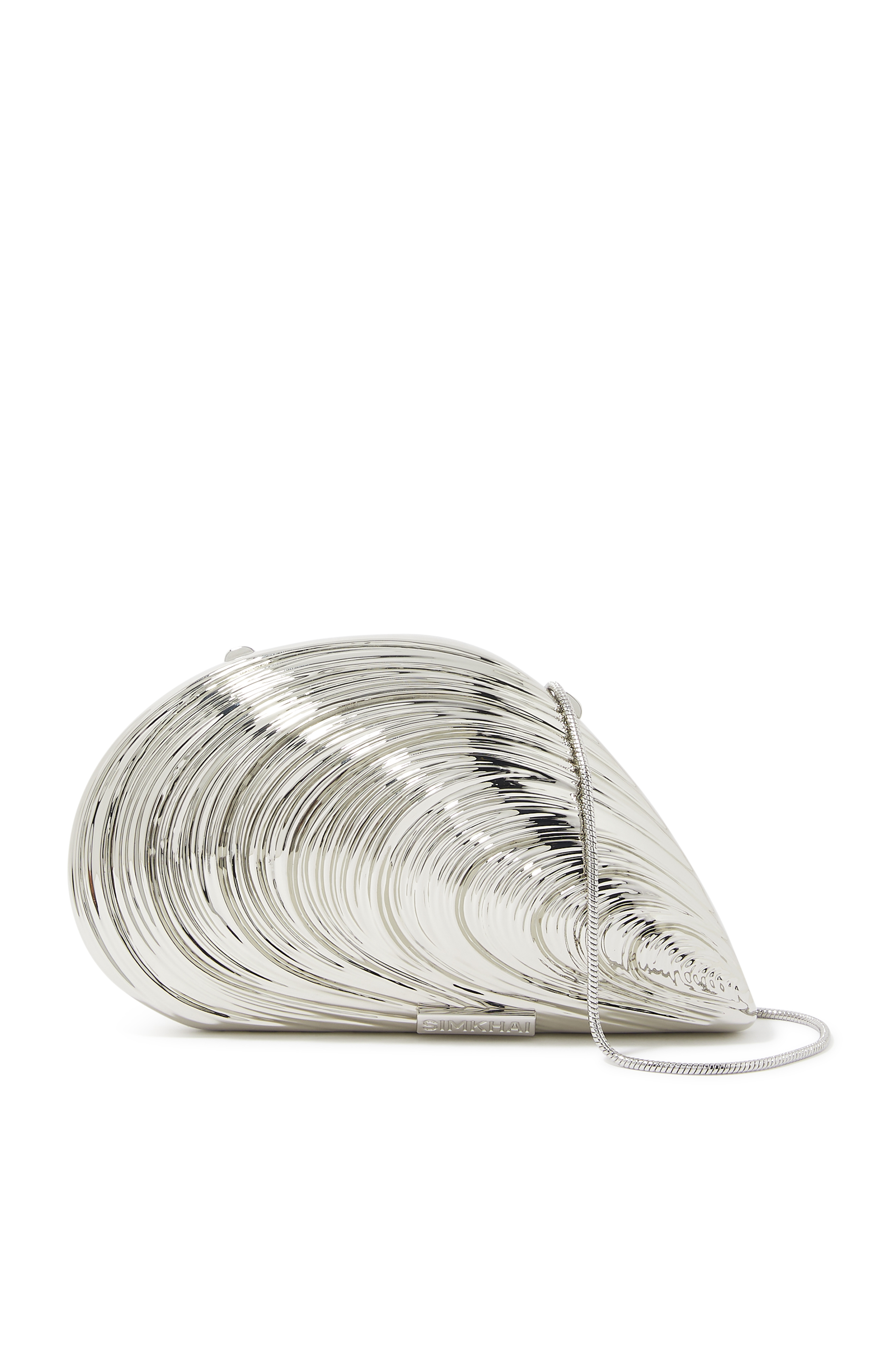 كلاتش بريدجت معدني بتصميم صدفة