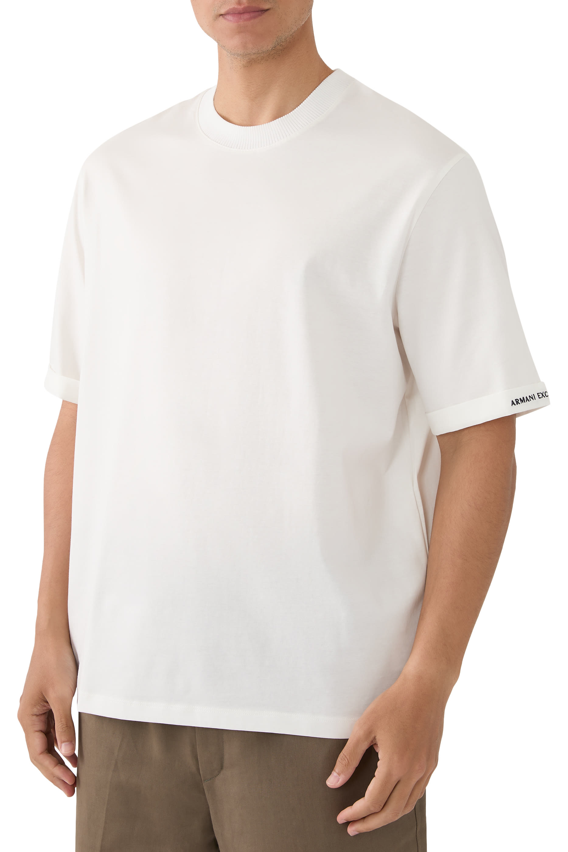 تيشيرت بنقشة حرفي شعار الماركة