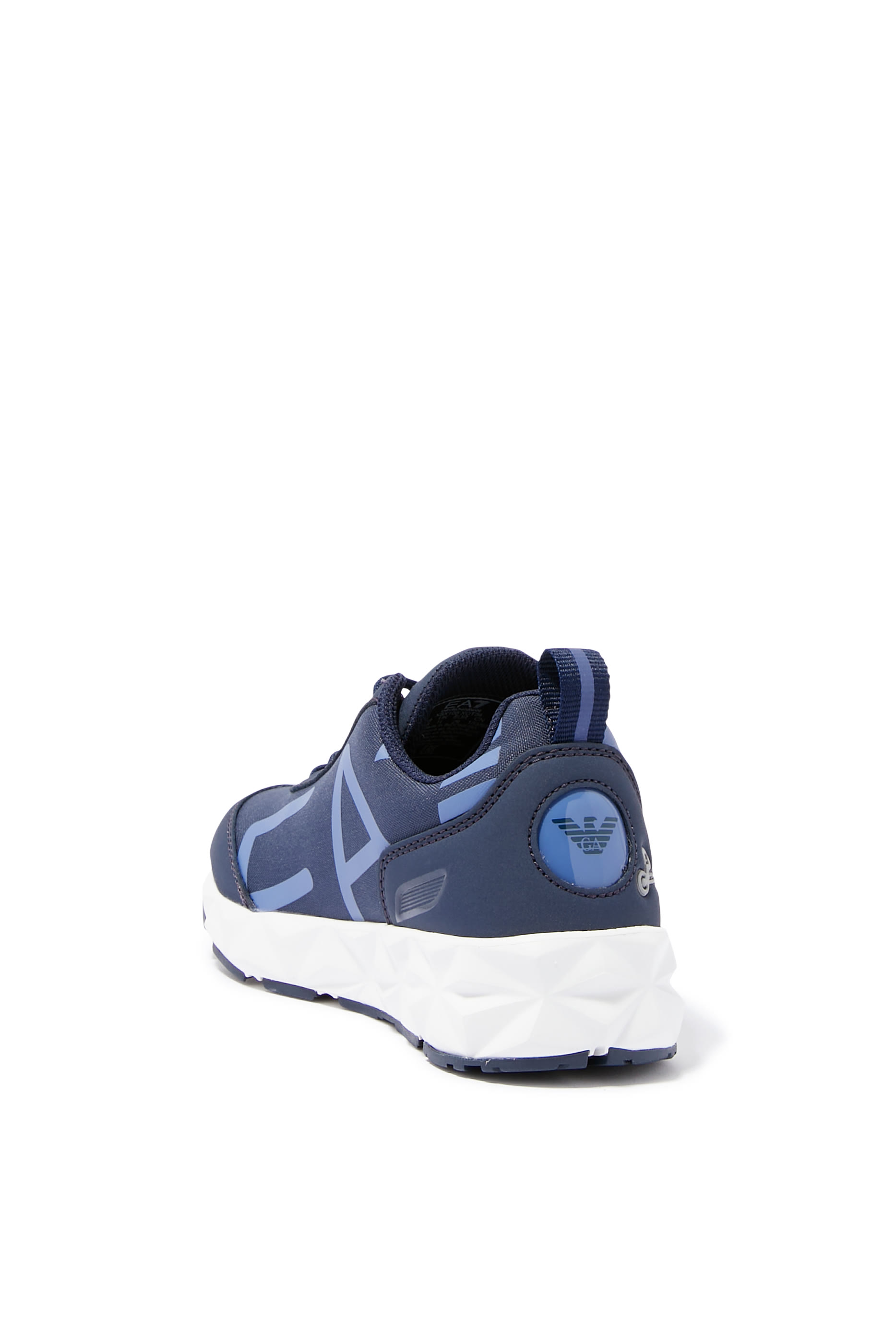 سنيكرز كومبات للأطفال