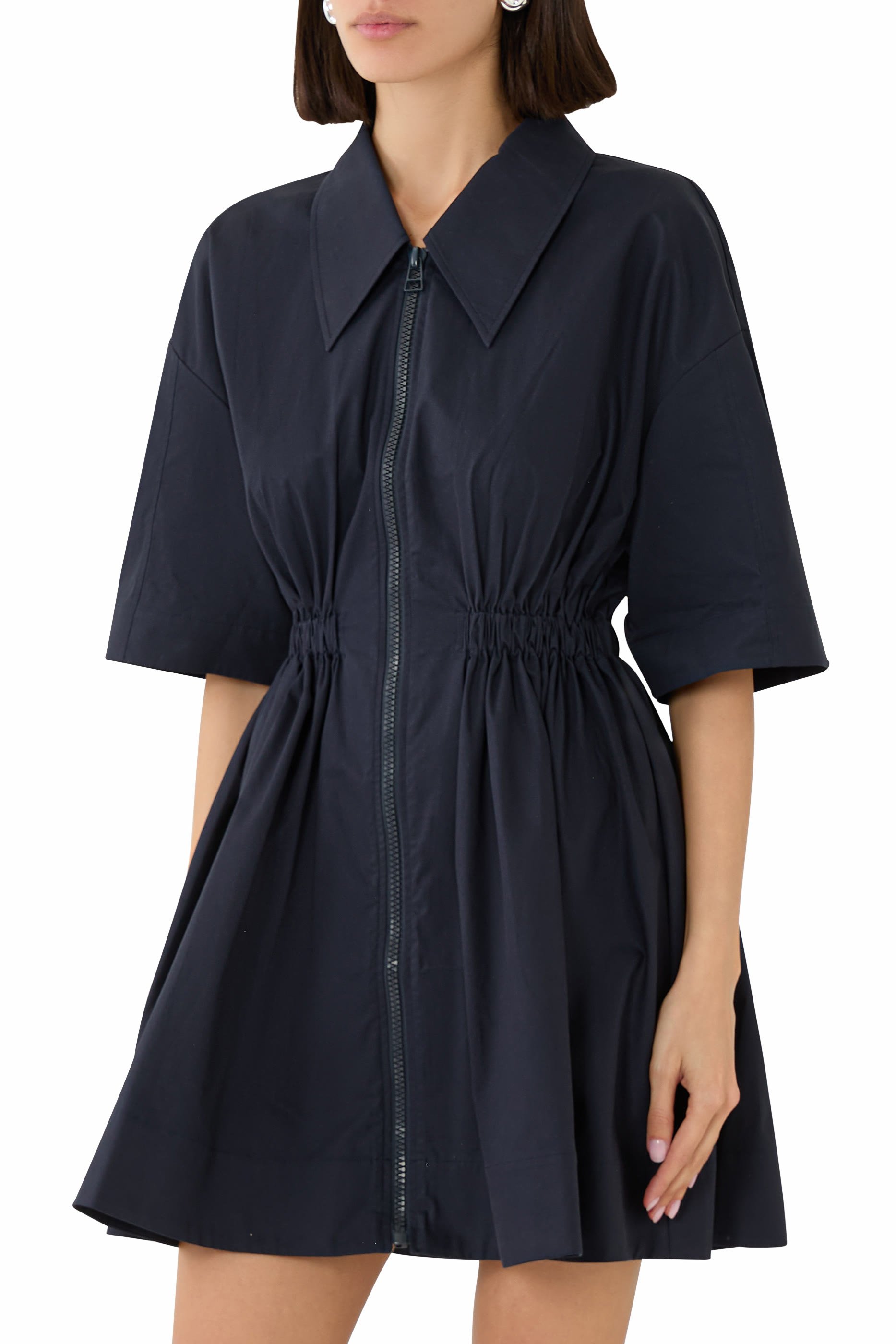 فستان إيفاندر قصير