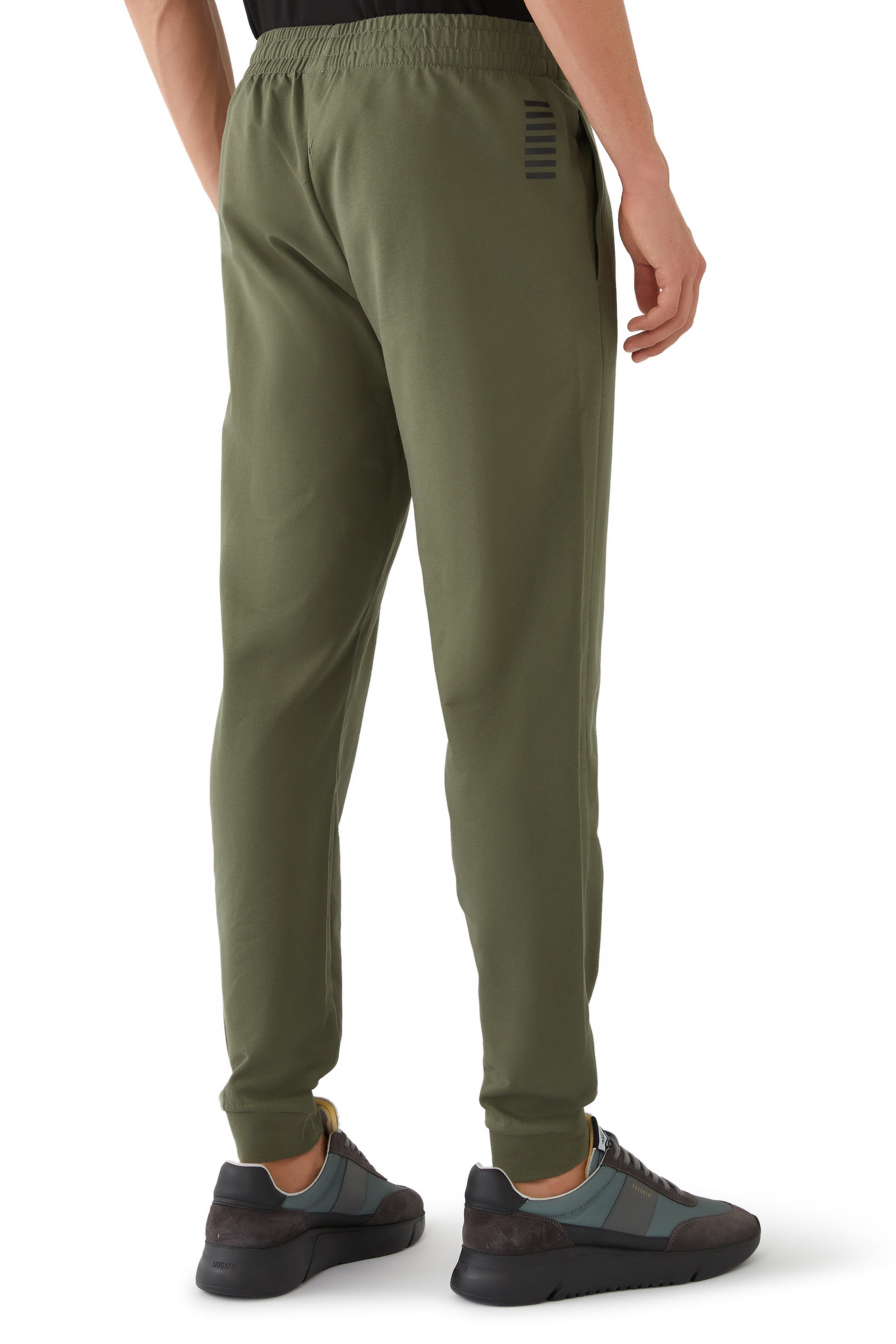 بنطال رياضي بشعار الماركة قطن