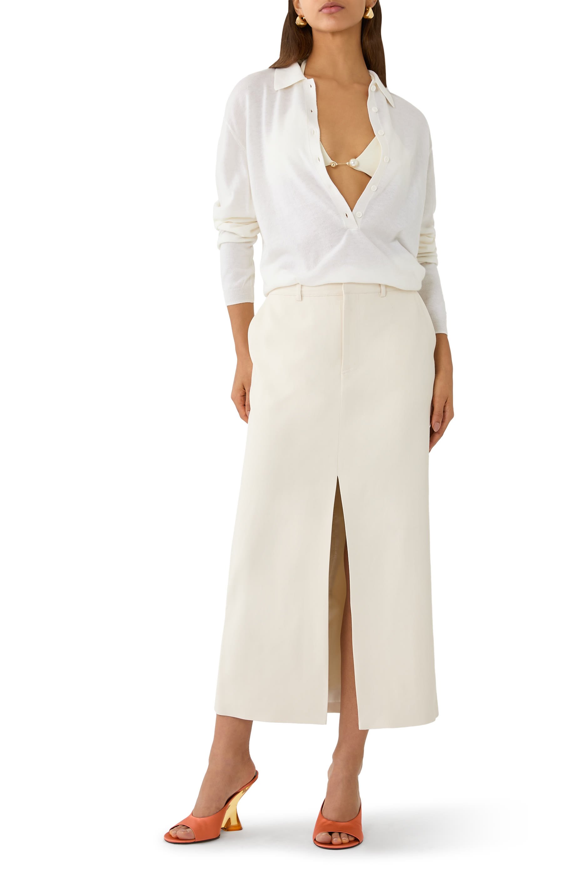 قميص بولو تالا منسوج بياقة V