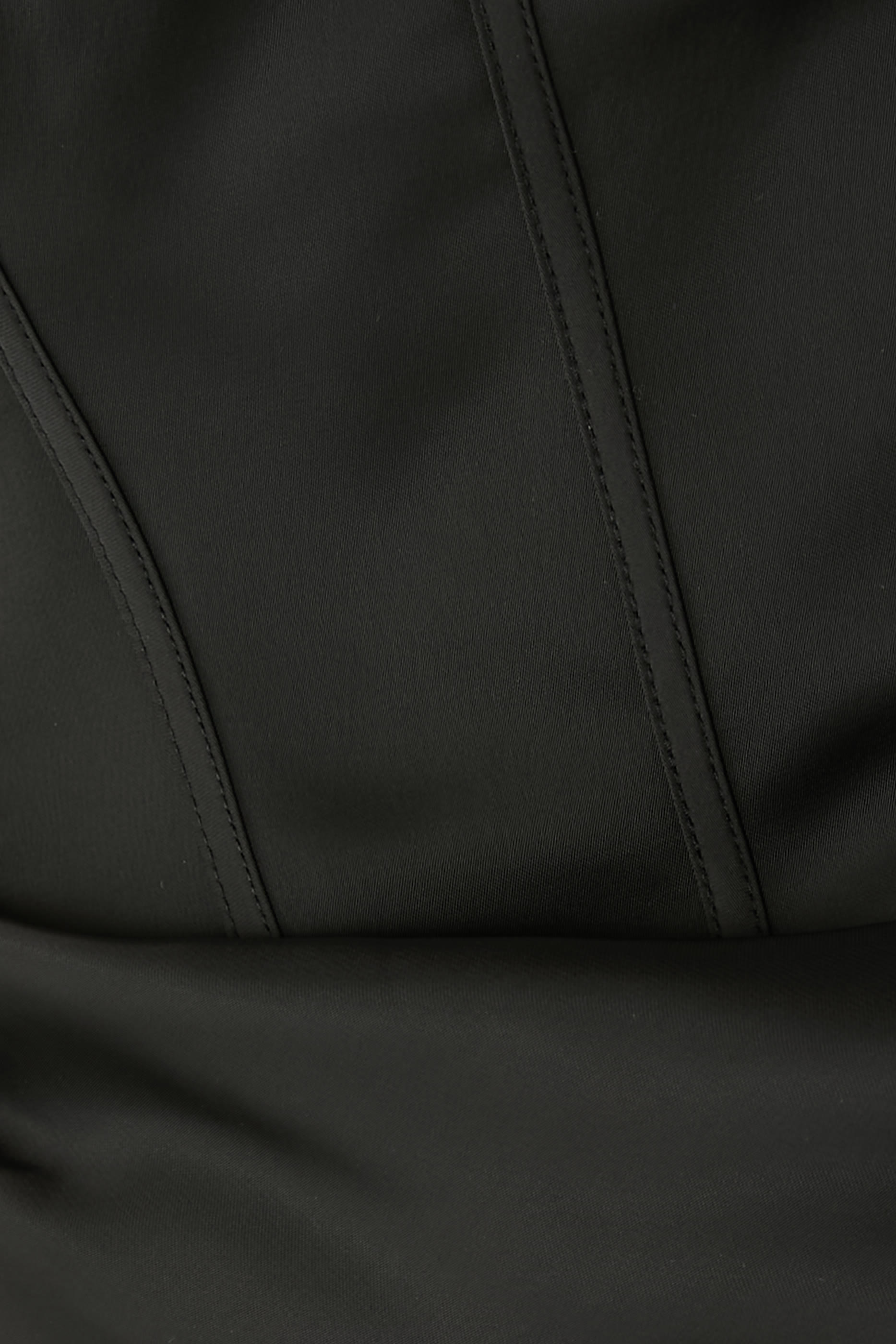 فستان طويل بنمط مشد ستان