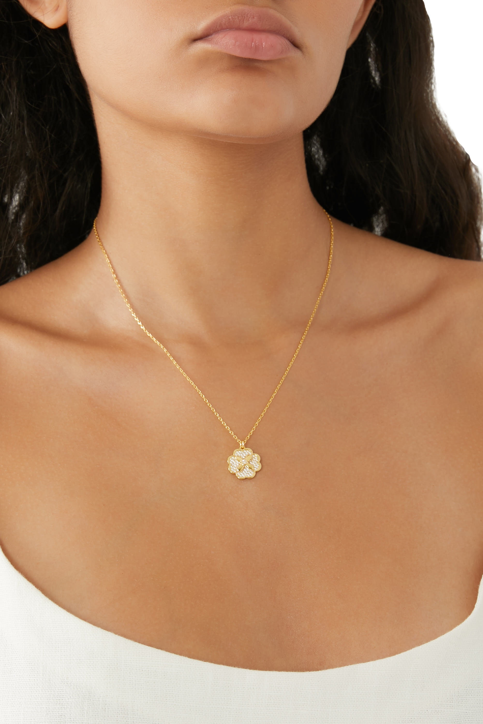 قلادة هيريتدج بلوم بدلاية