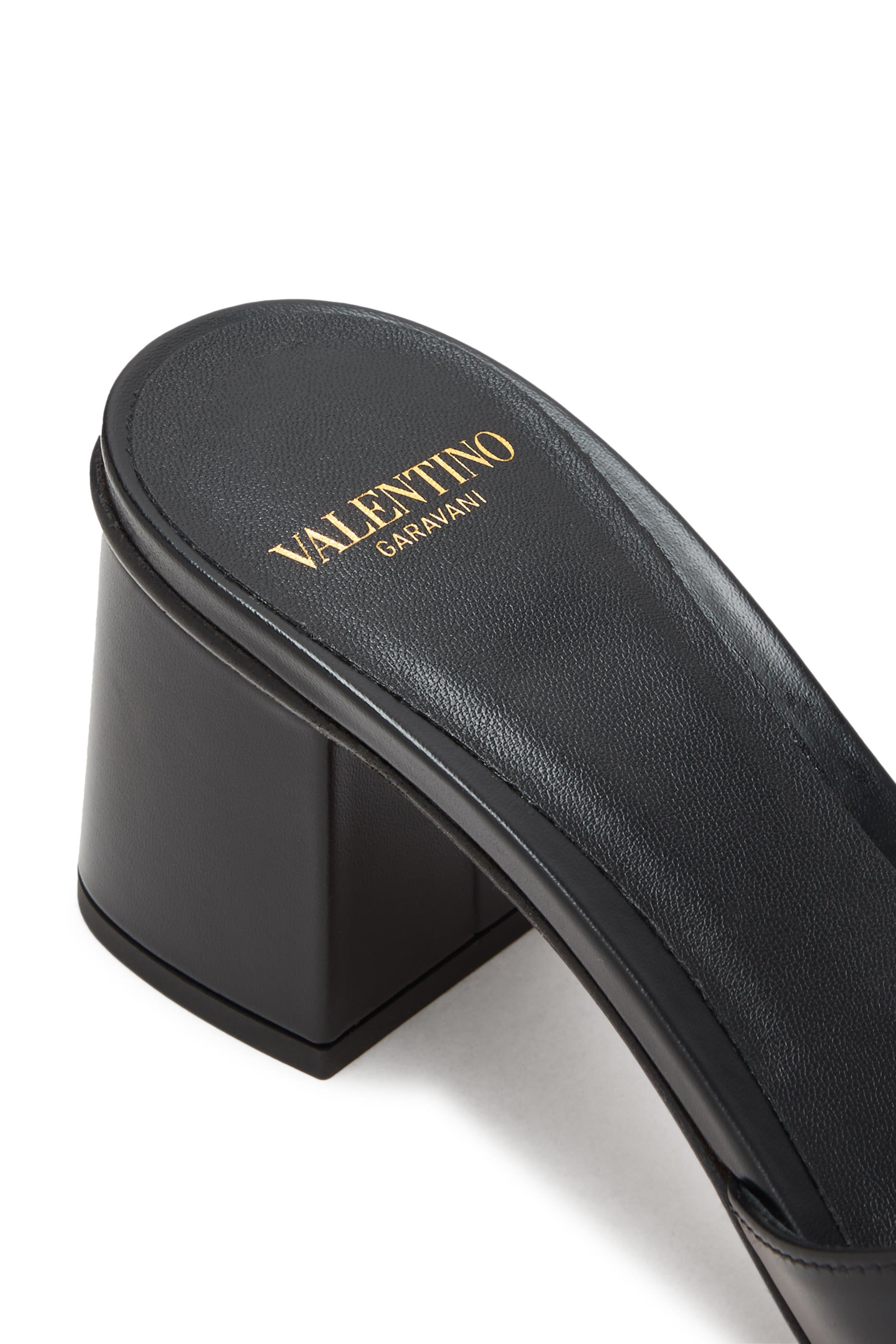 صندل خفيف 60 بشعار الماركة جلد عجل 