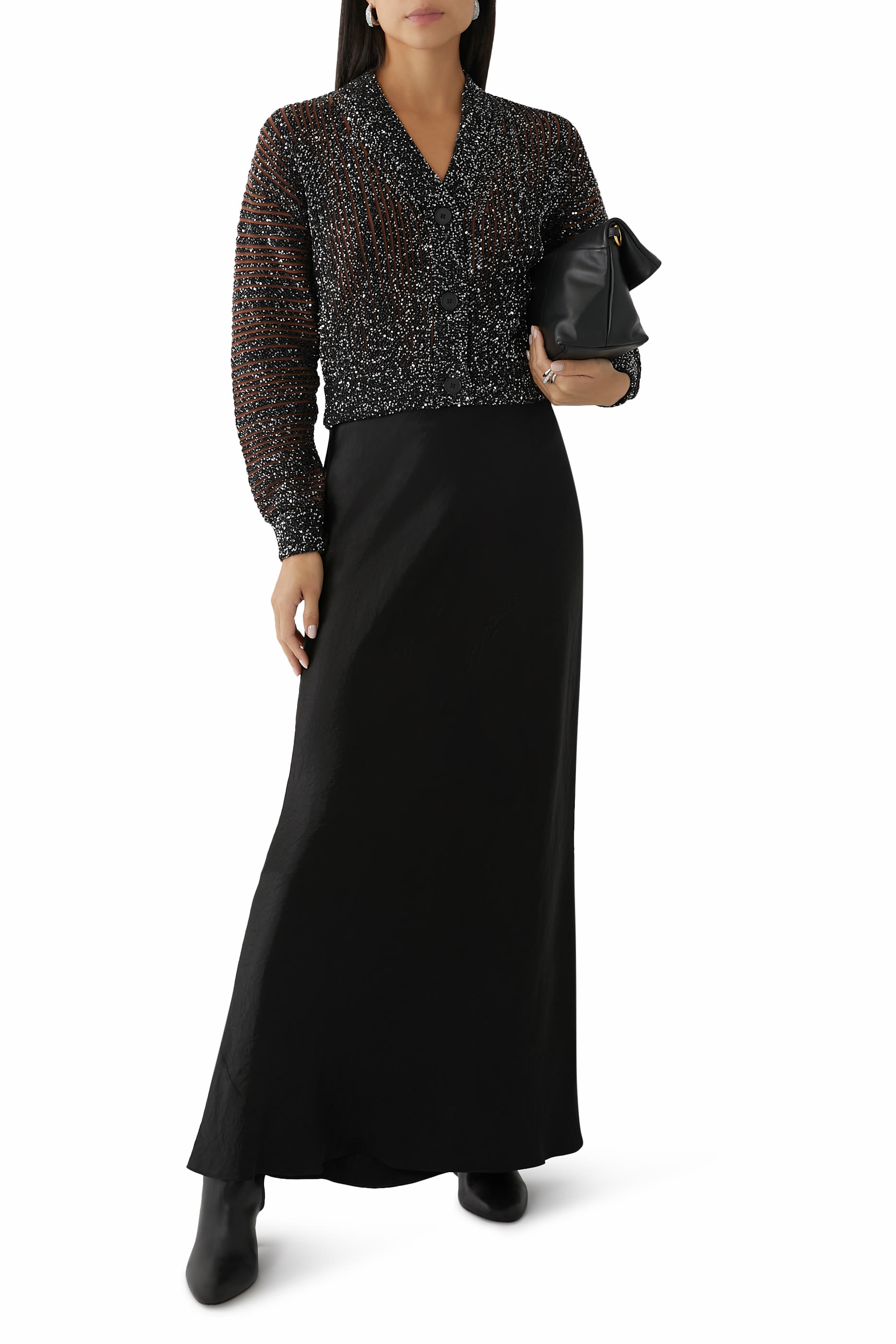 كارديغان بأكمام طويلة وأزرار مطرز جزئيا بترتر