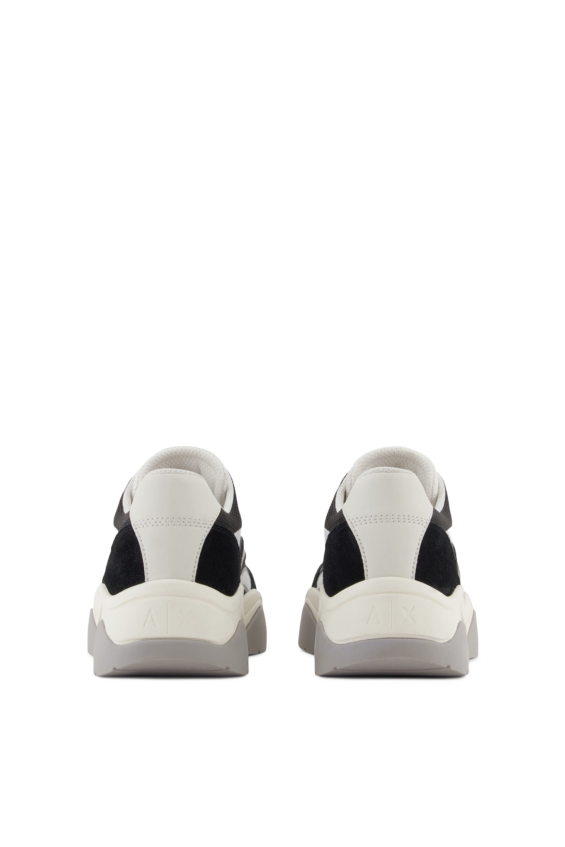 سنيكرز شير بكاحل منخفض