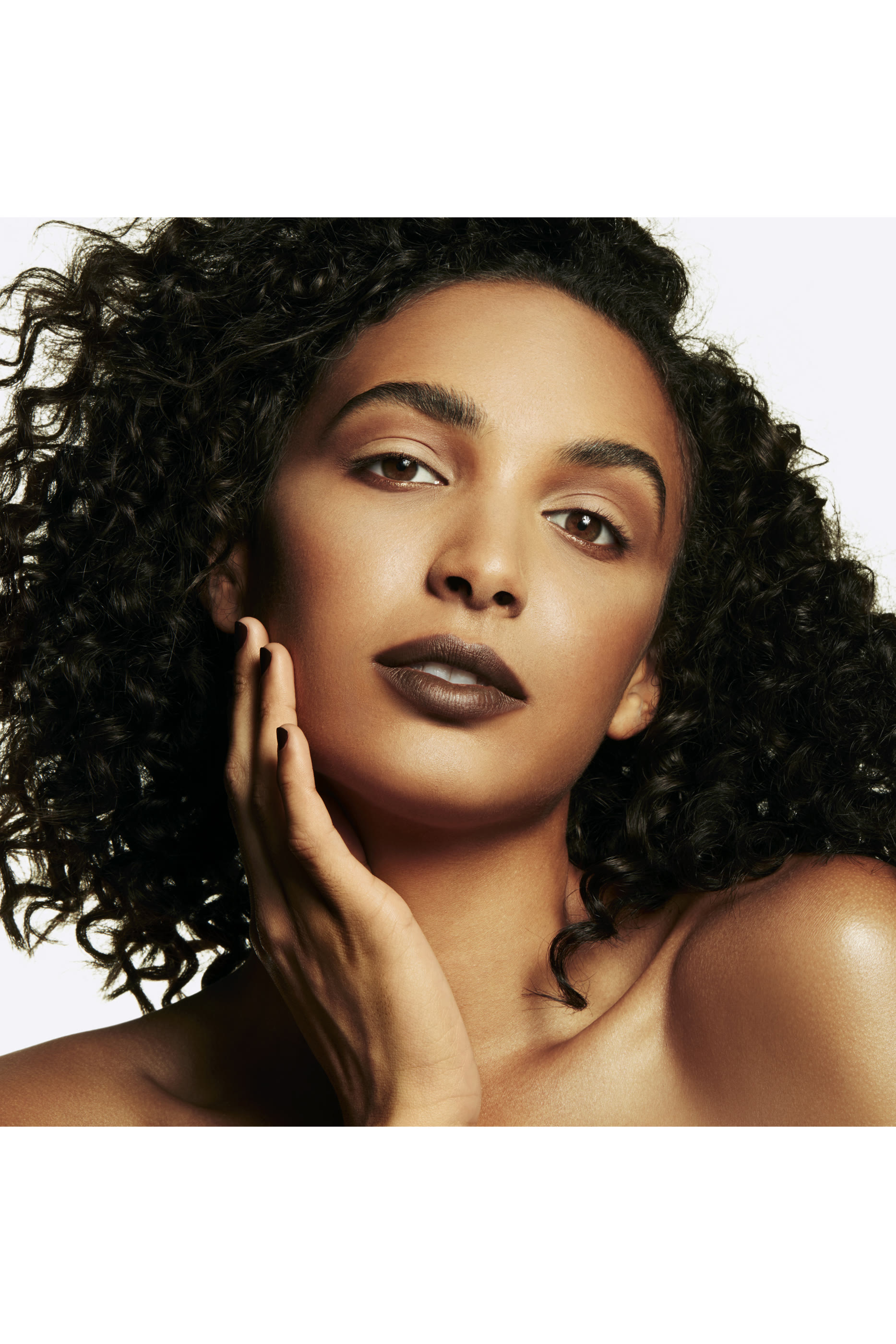 لوحة ستوديو فكس لنحت وتحدد الوجه