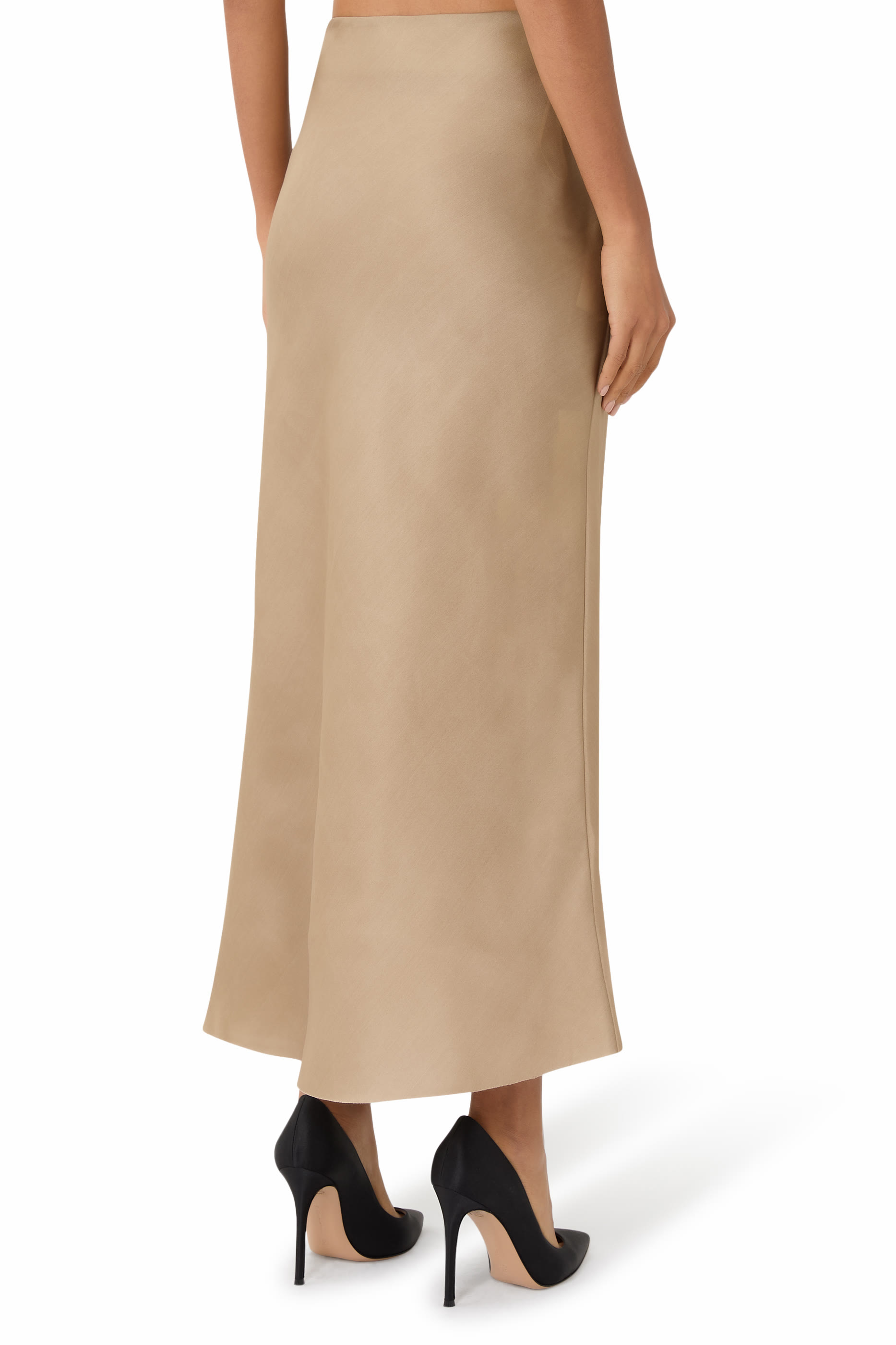 تنورة نوي فيتناميز بتصميم سهل الارتداء حرير