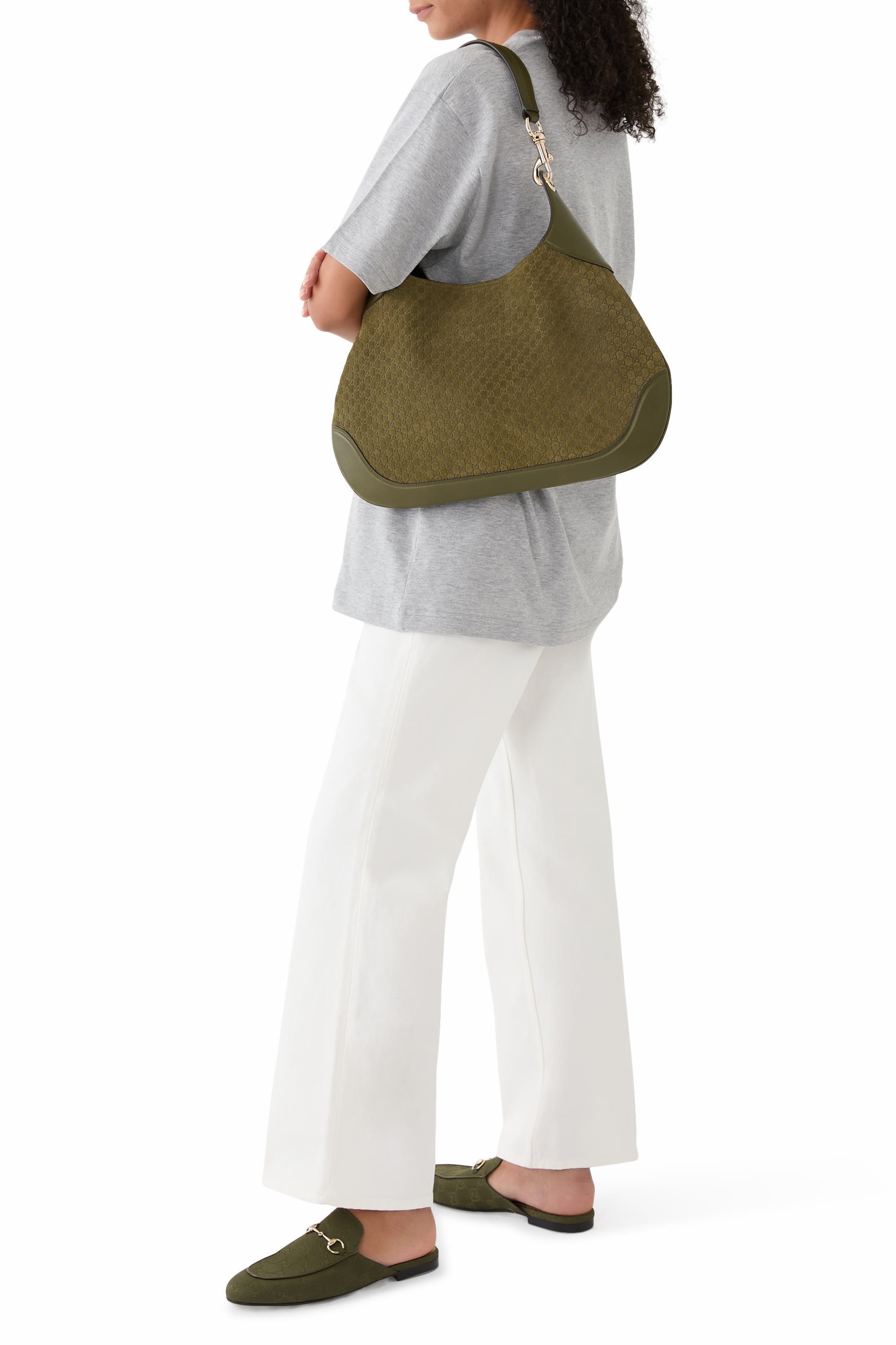 حقيبة كتف متوسطة بي