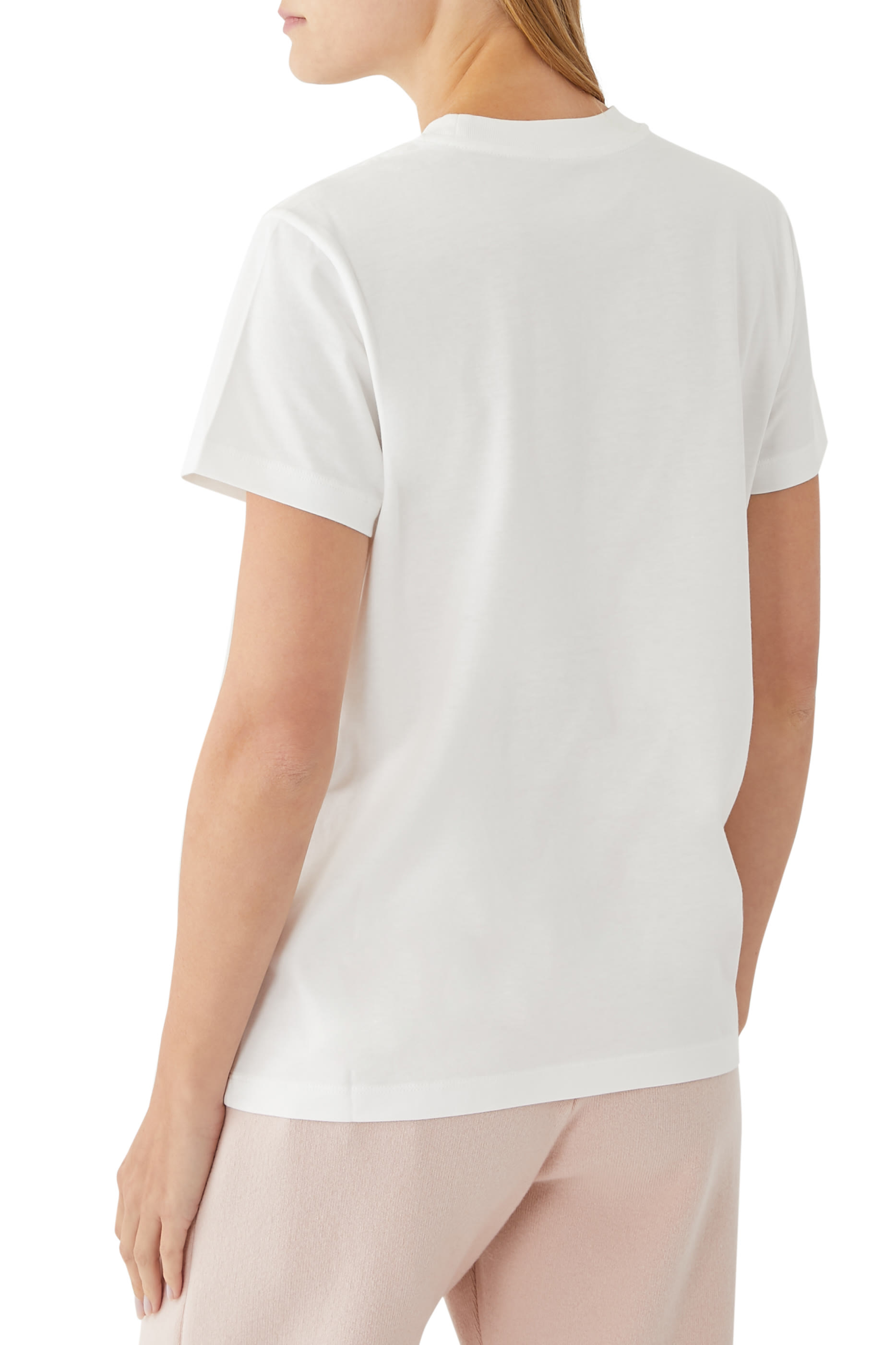 تيشيرت مطرز بشعار الماركة