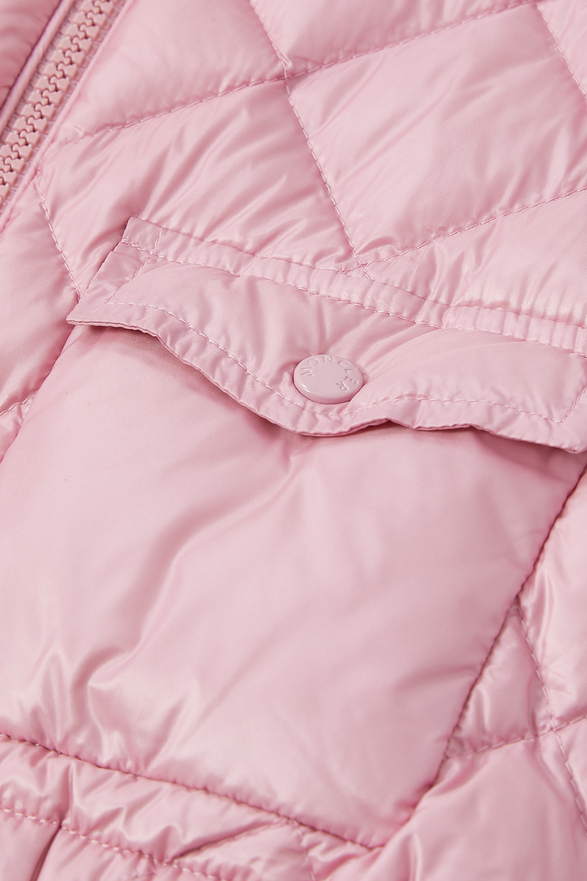 جاكيت بينيك مبطن بالزغب